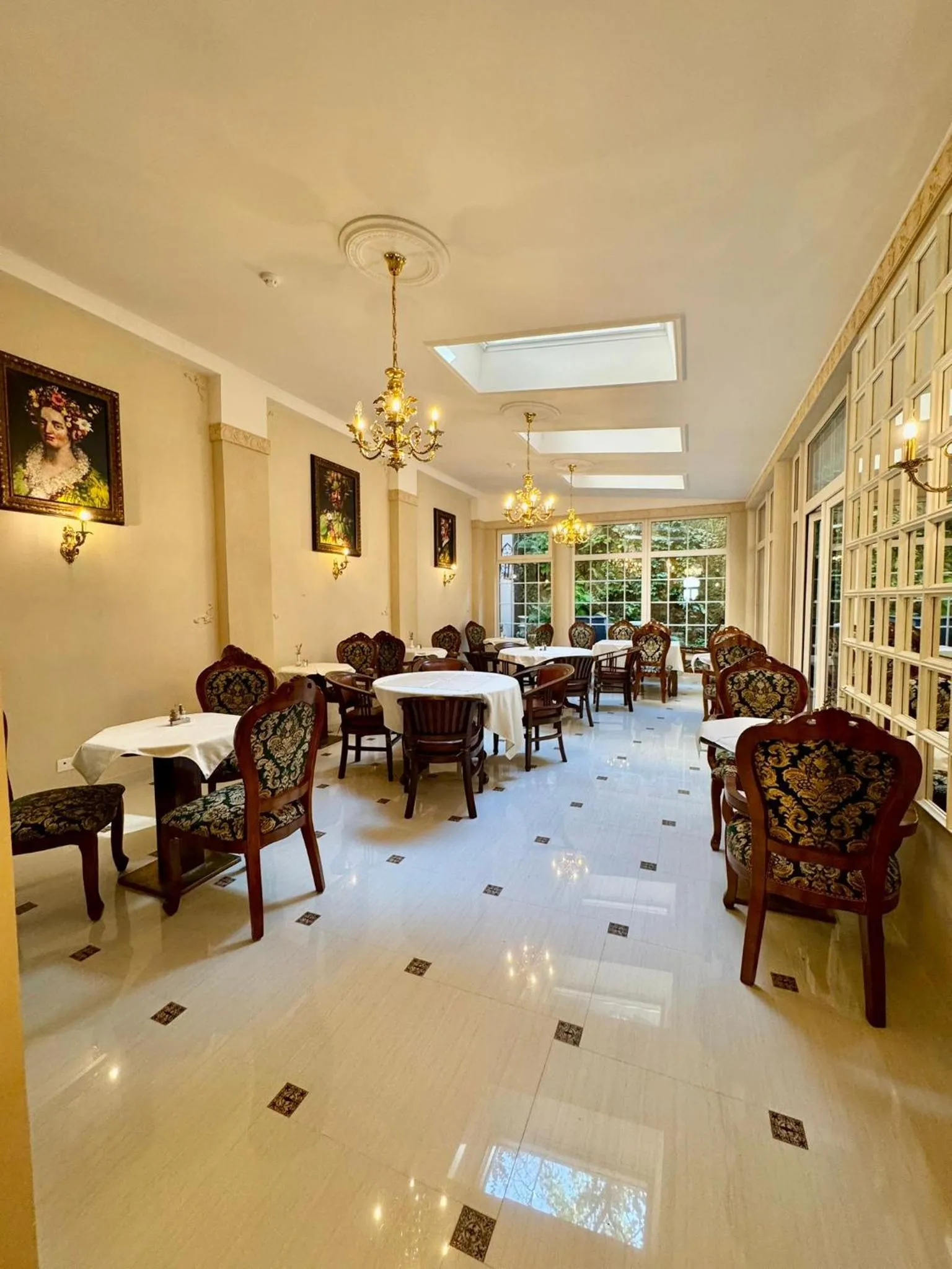 Dining area in Hotel Rudolf II Karlovy Vary