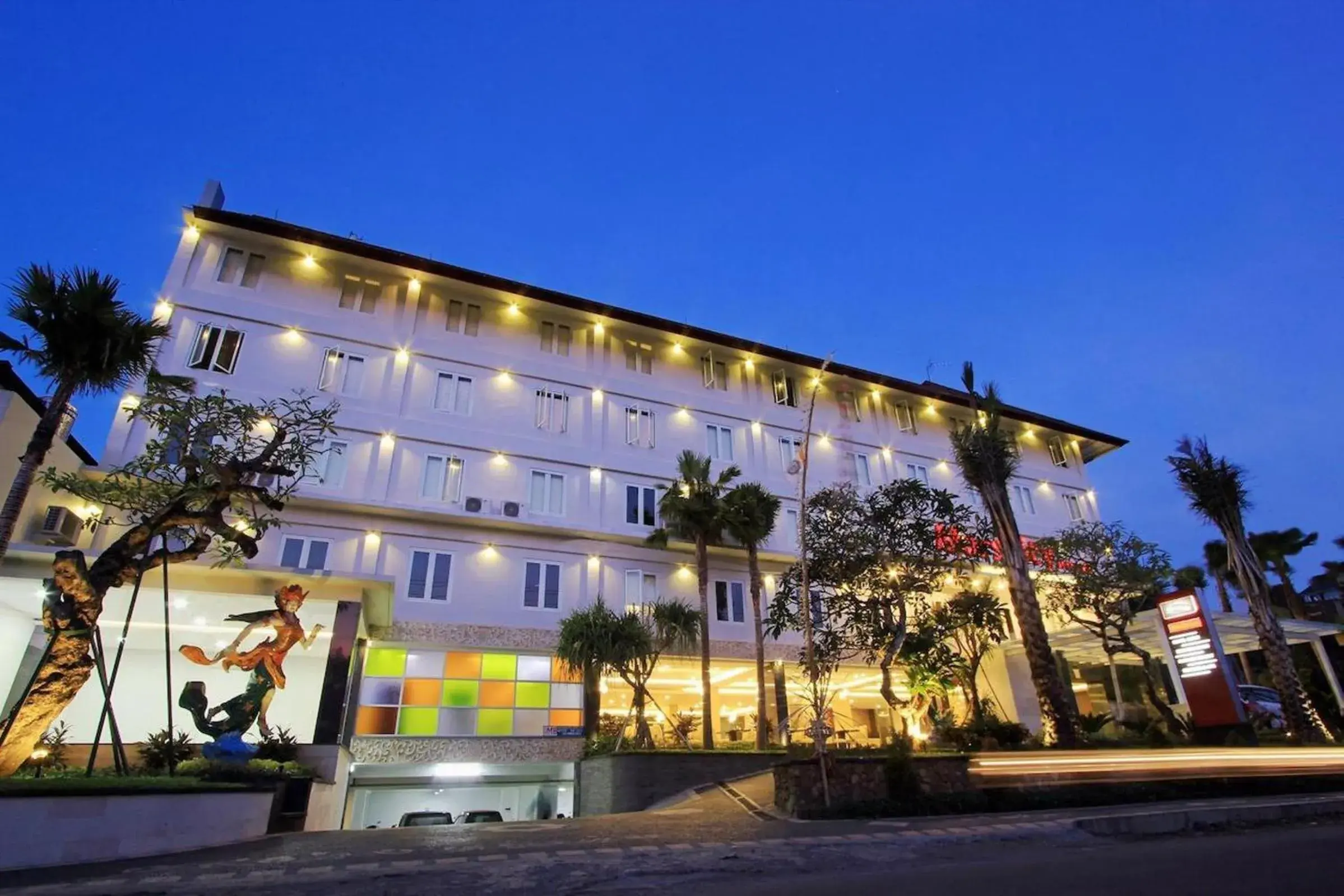 Property building in Mars City Hotel Property building in Mars City Hotel