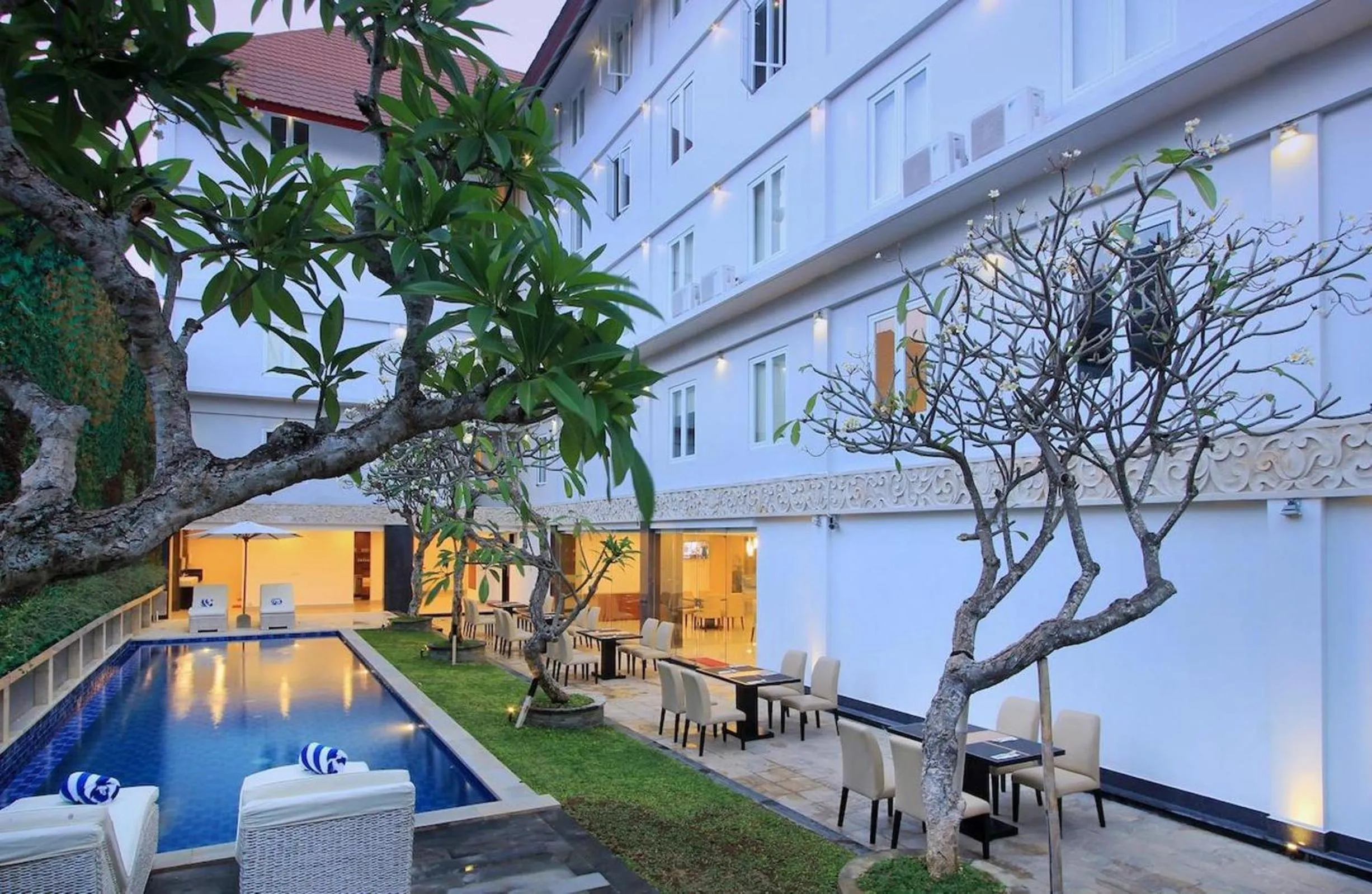 Garden in Mars City Hotel