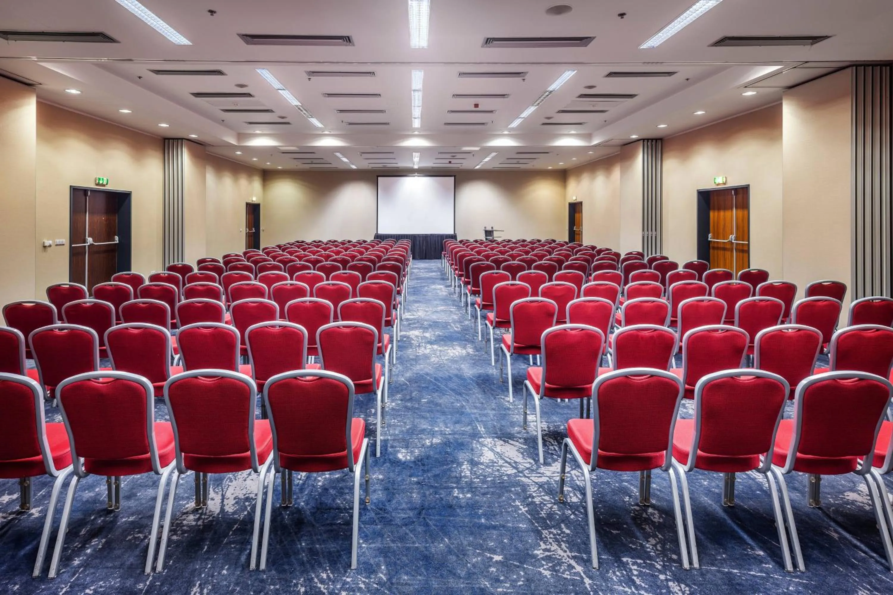 Entertainment in Courtyard by Marriott Prague Airport