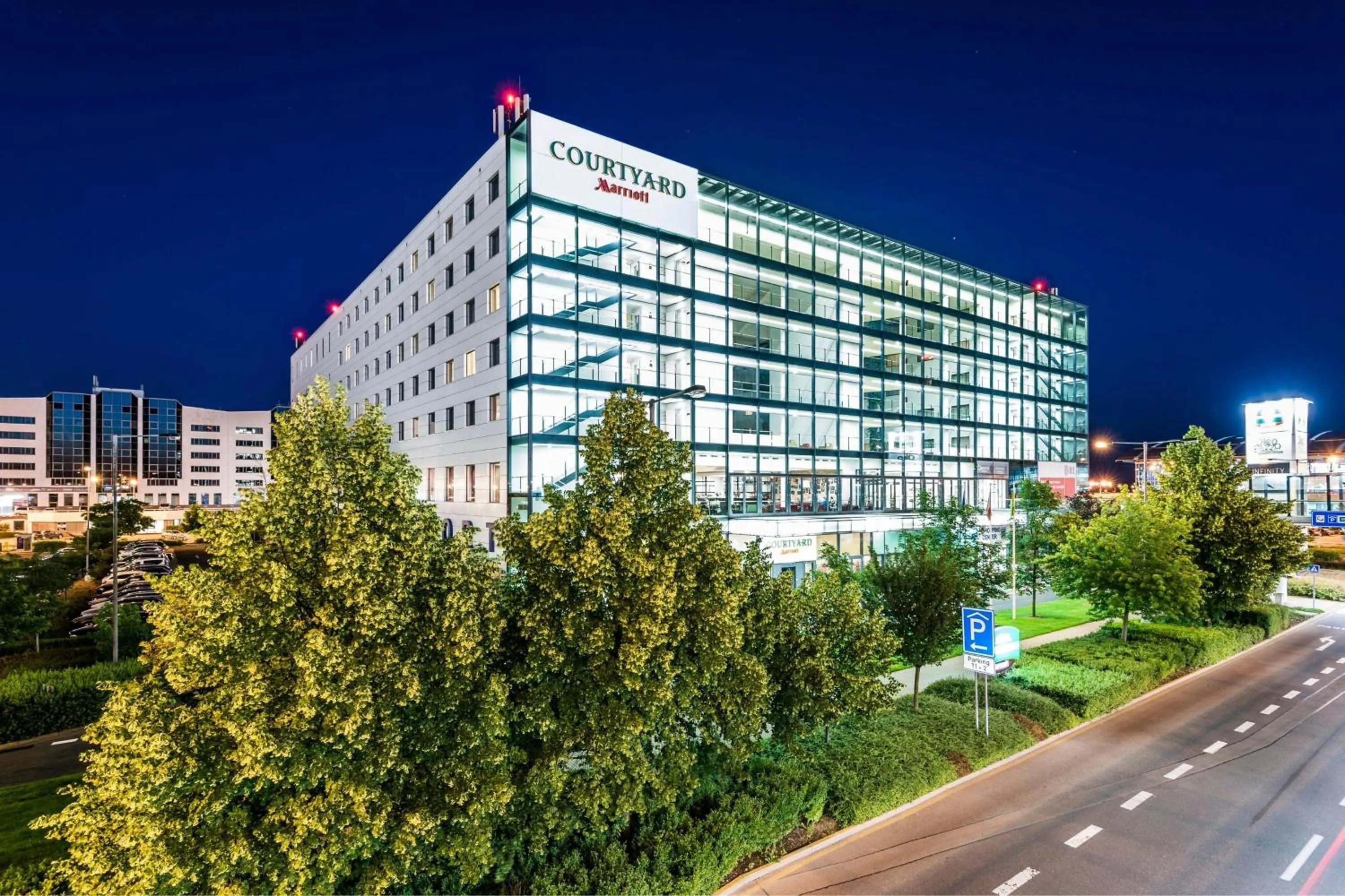 Property building in Courtyard by Marriott Prague Airport