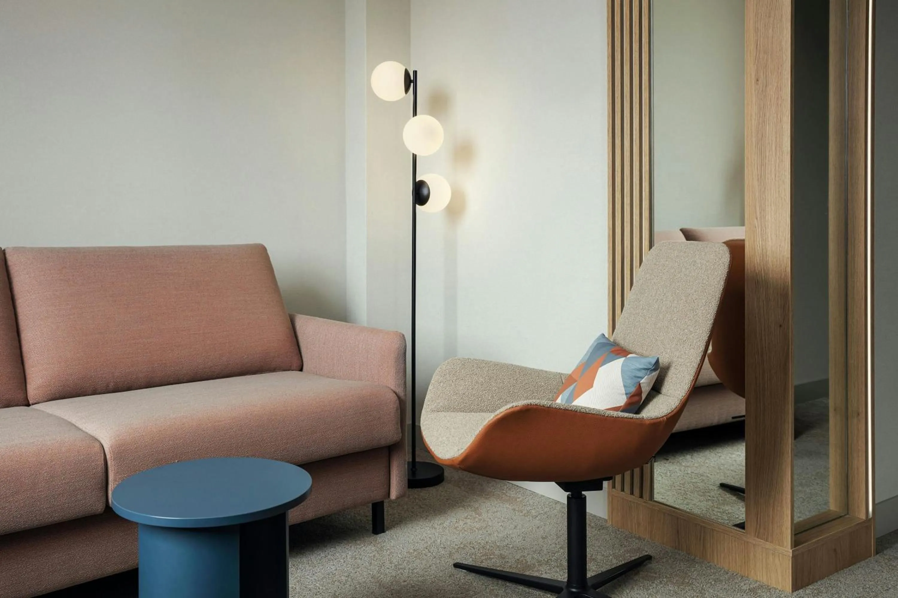 Bedroom in Courtyard by Marriott Pilsen