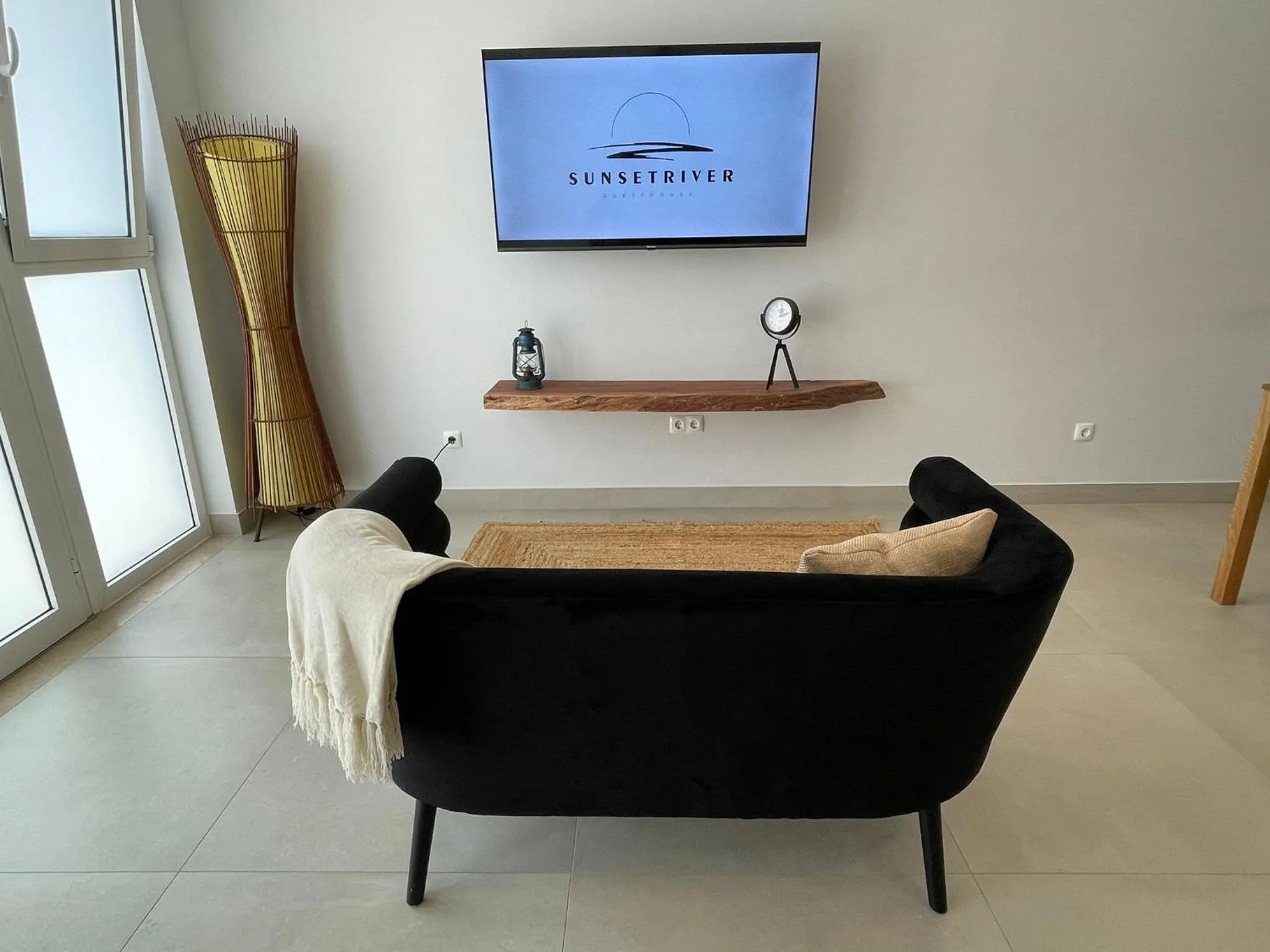 SunsetRiver Studio