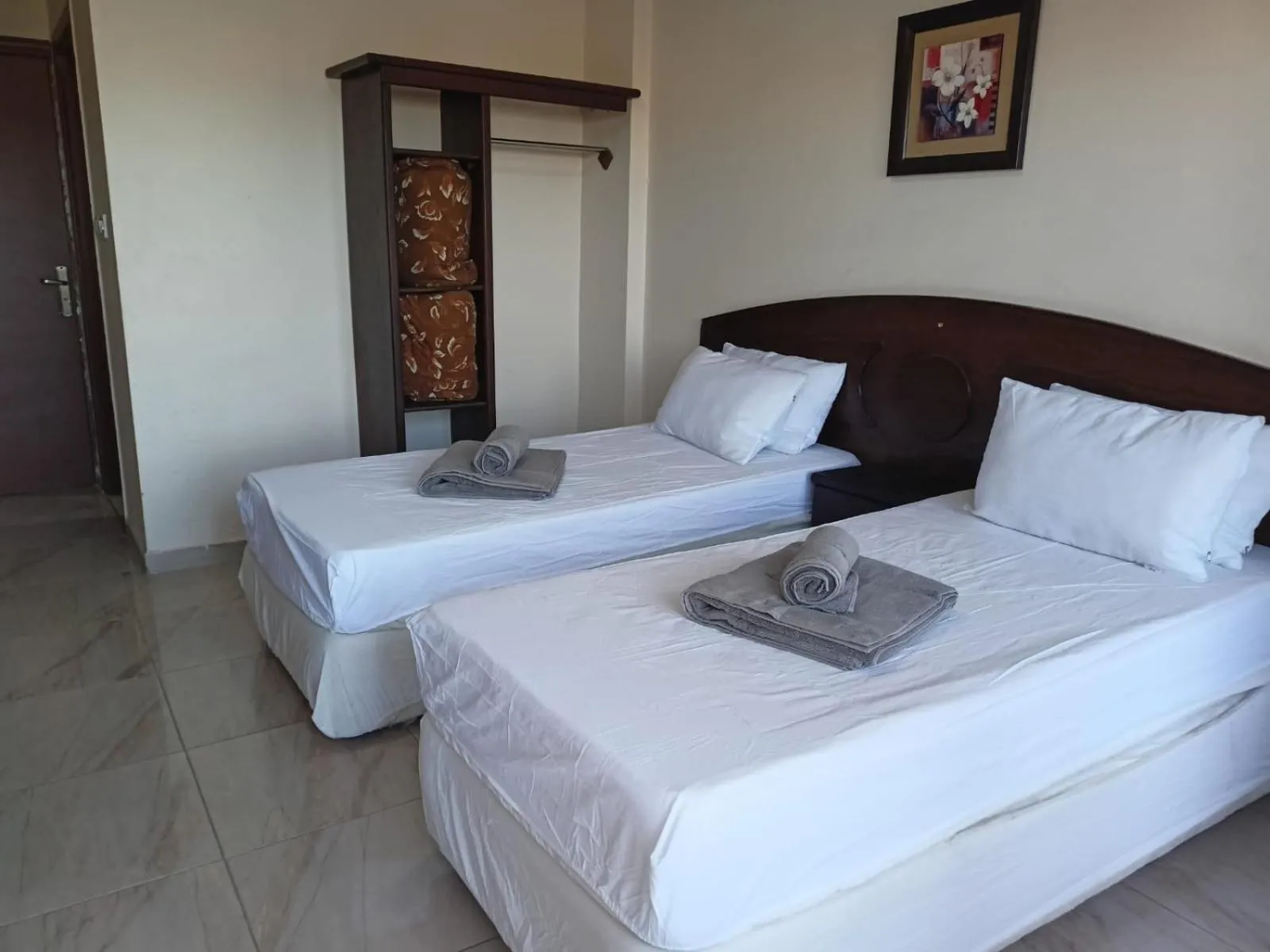 Bed in Baraka Al Aqaba Hotel Suites
