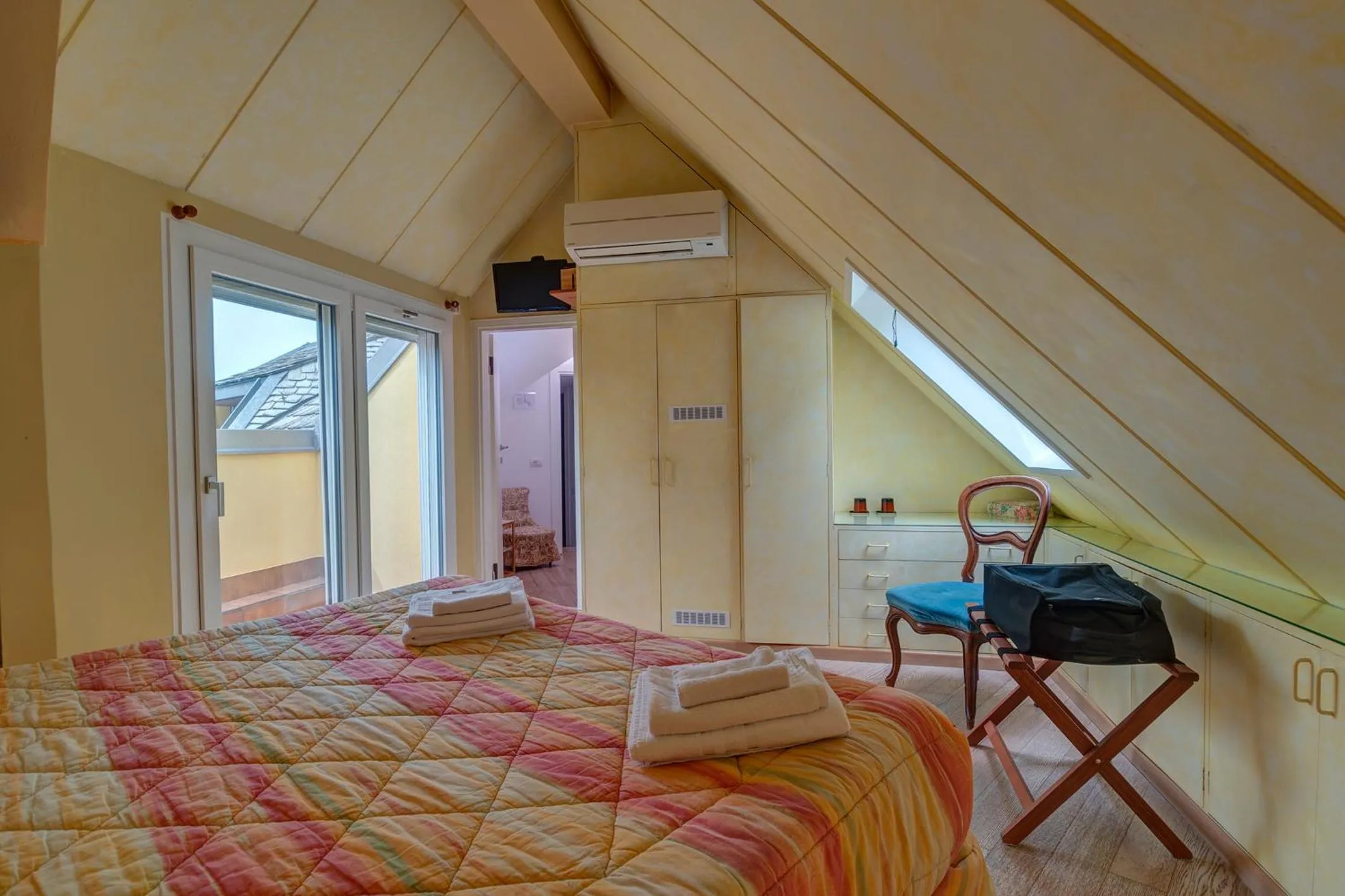 Bed in Il Colombé B&B