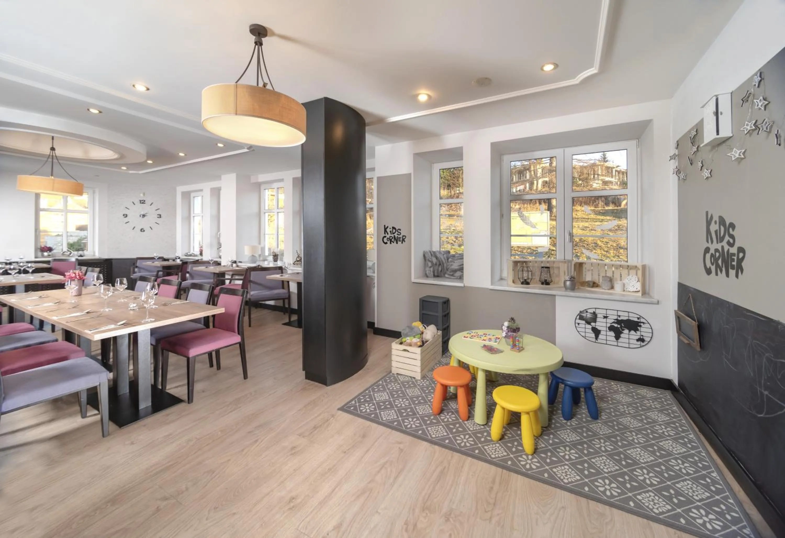 Restaurant/places to eat in Hotel Sněžka