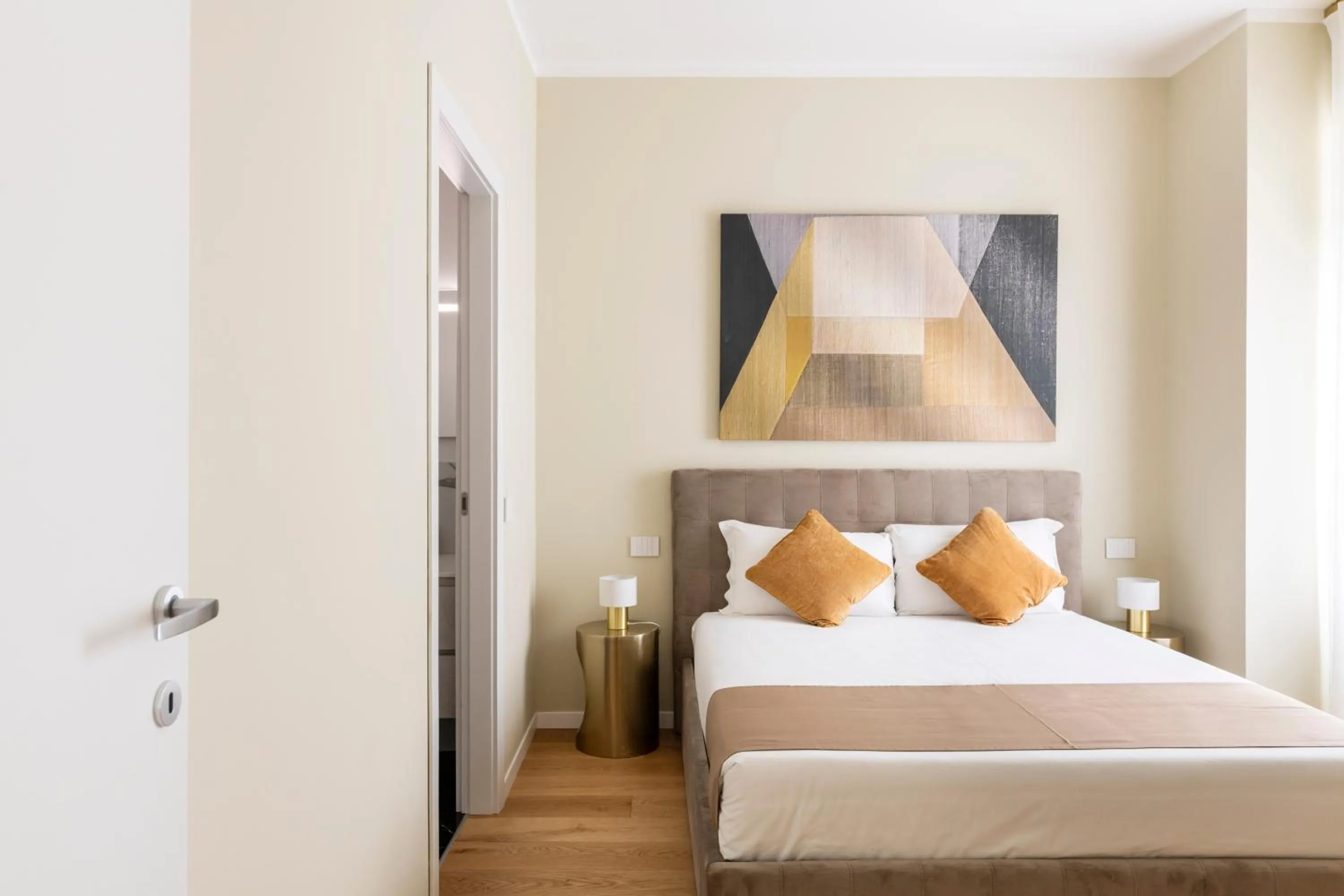 Bedroom, Bed in Heart Milan Apartments Sforza Duomo