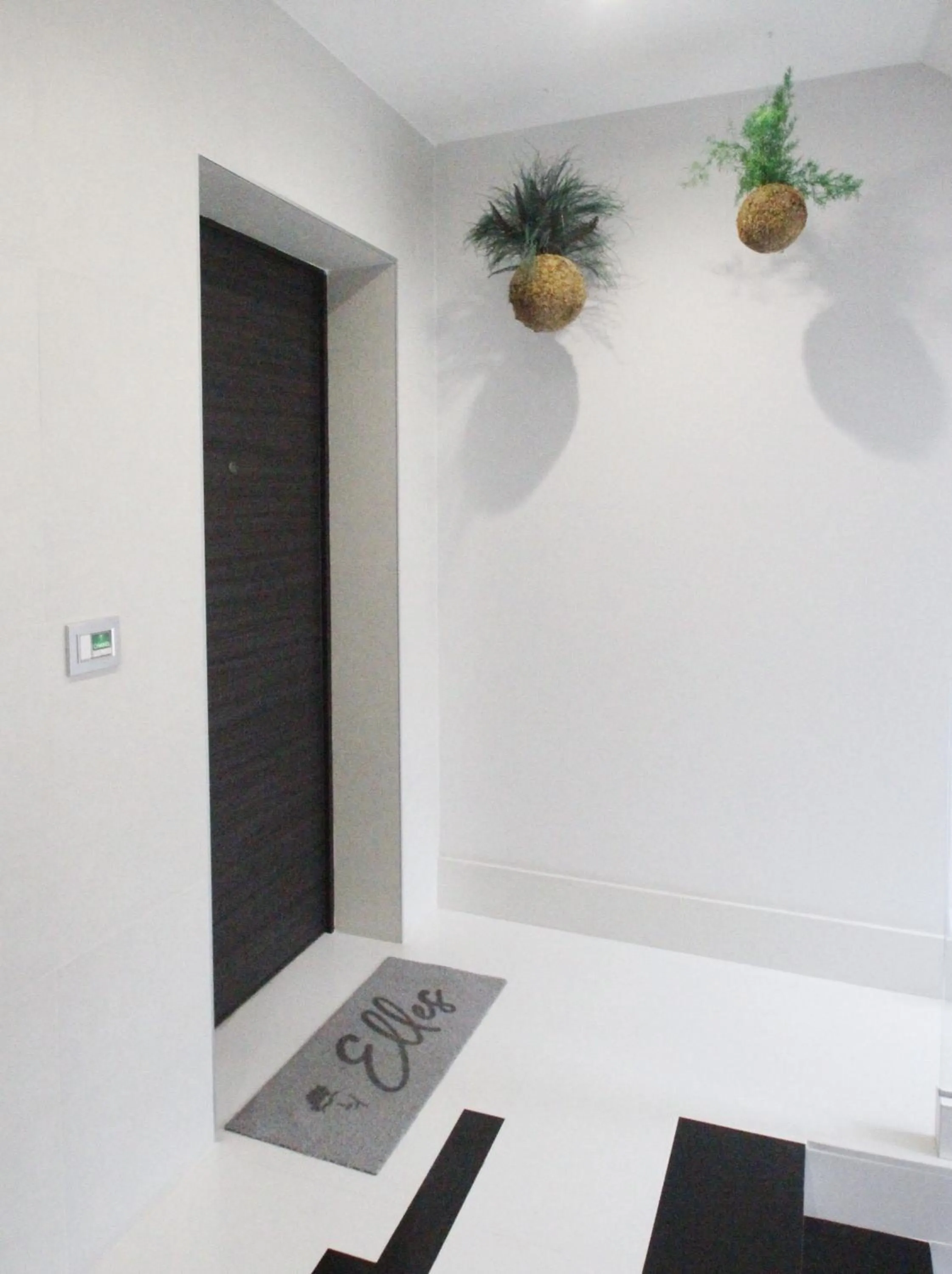 Facade/entrance in B&B Elles con parcheggio interno