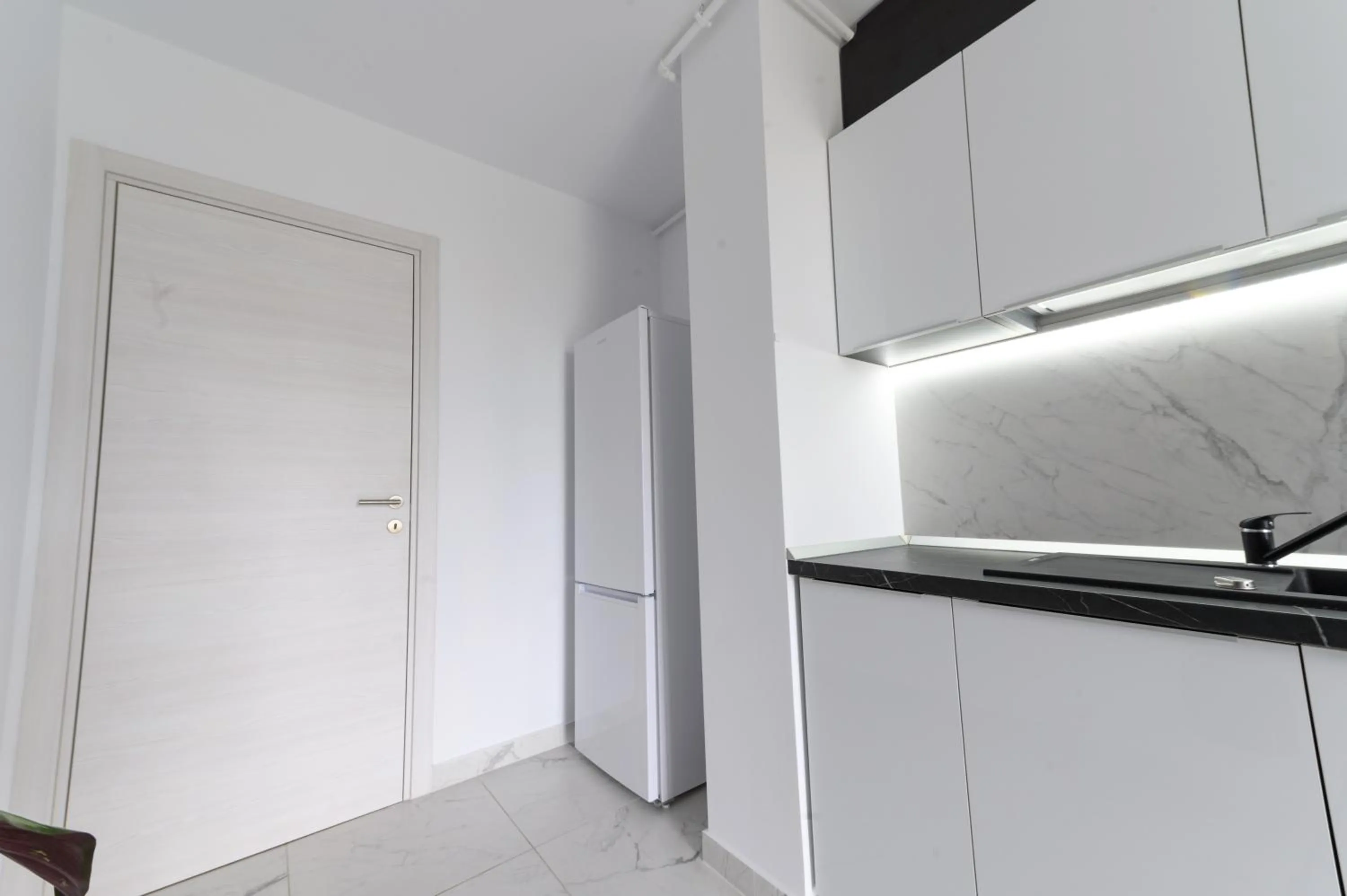 Kitchen or kitchenette in North Artistique - Aviatiei
