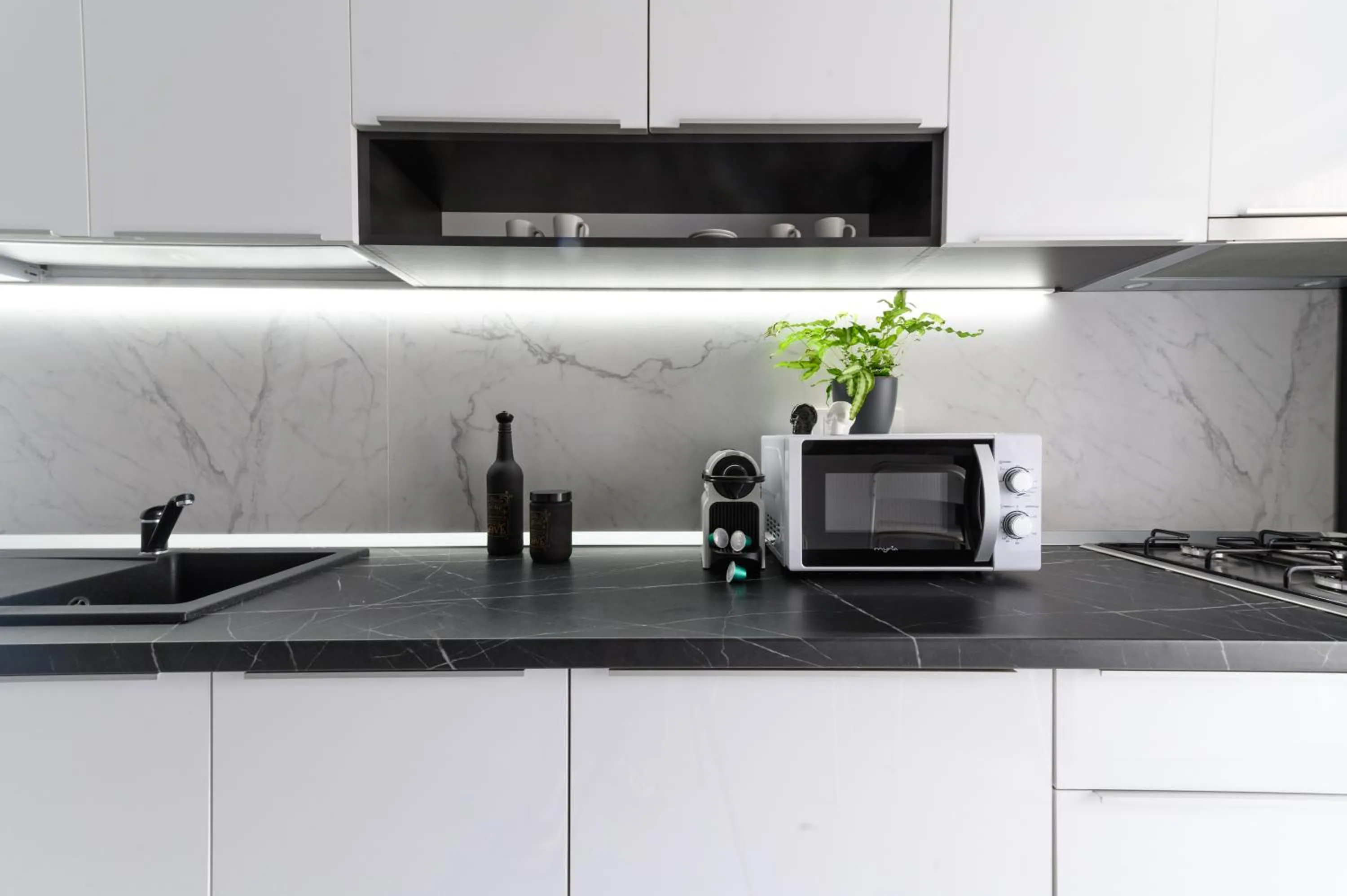 Kitchen or kitchenette in North Artistique - Aviatiei
