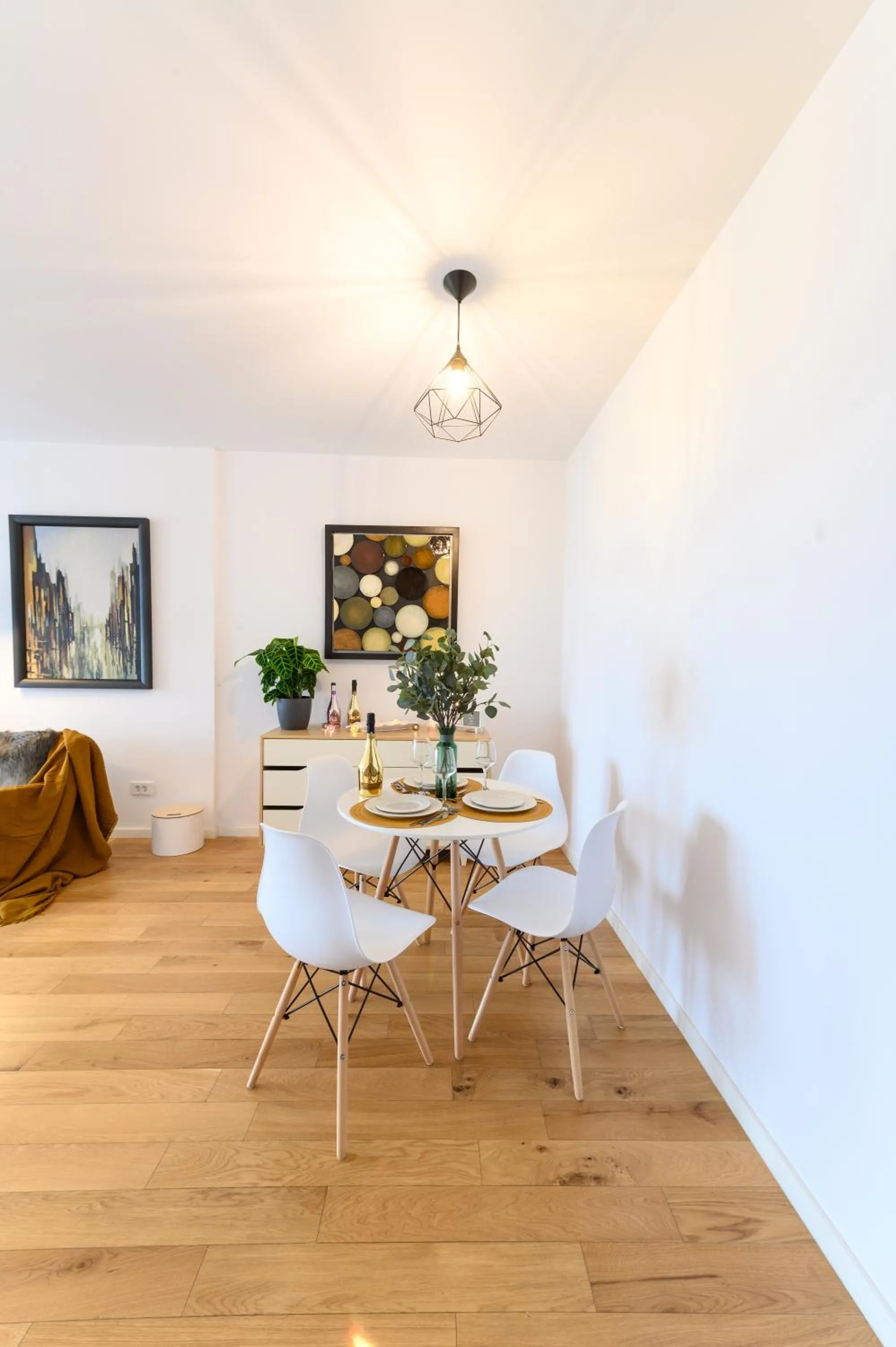 Dining area in North Artistique - Aviatiei