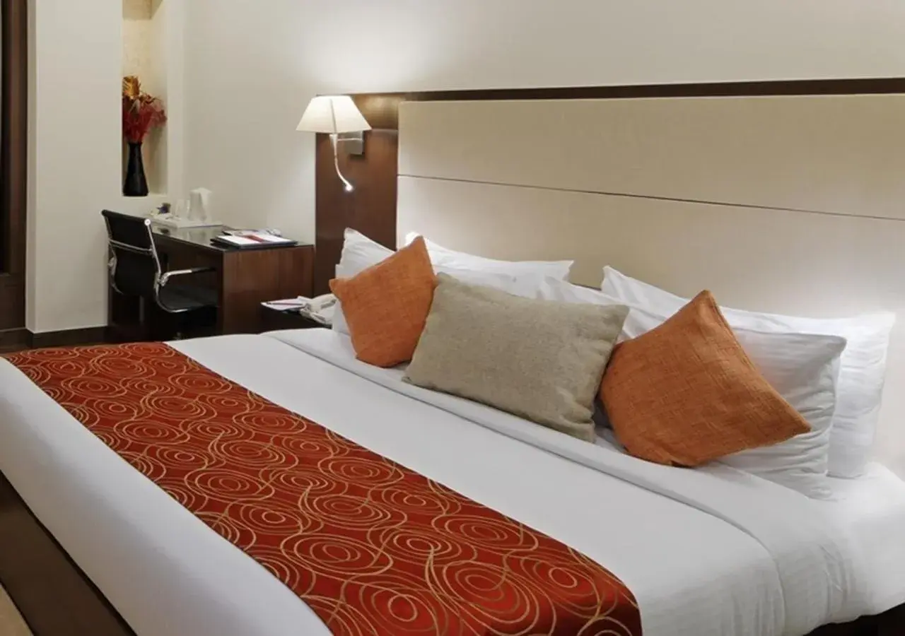 Bed in Hotel DS Clarks Inn Gurgaon Bed in Hotel DS Clarks Inn Gurgaon