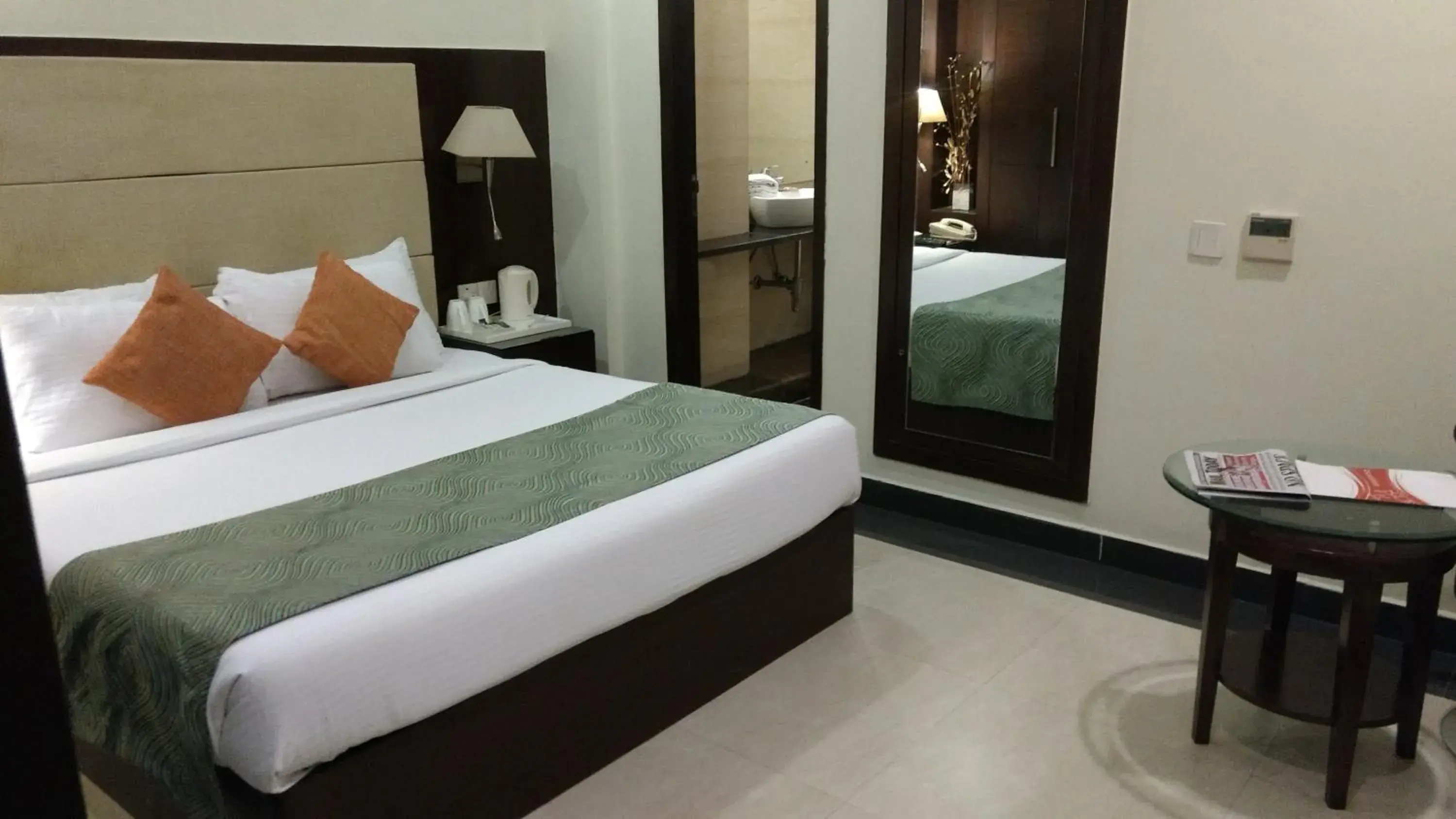 Photo of the whole room in Hotel DS Clarks Inn Gurgaon Photo of the whole room in Hotel DS Clarks Inn Gurgaon