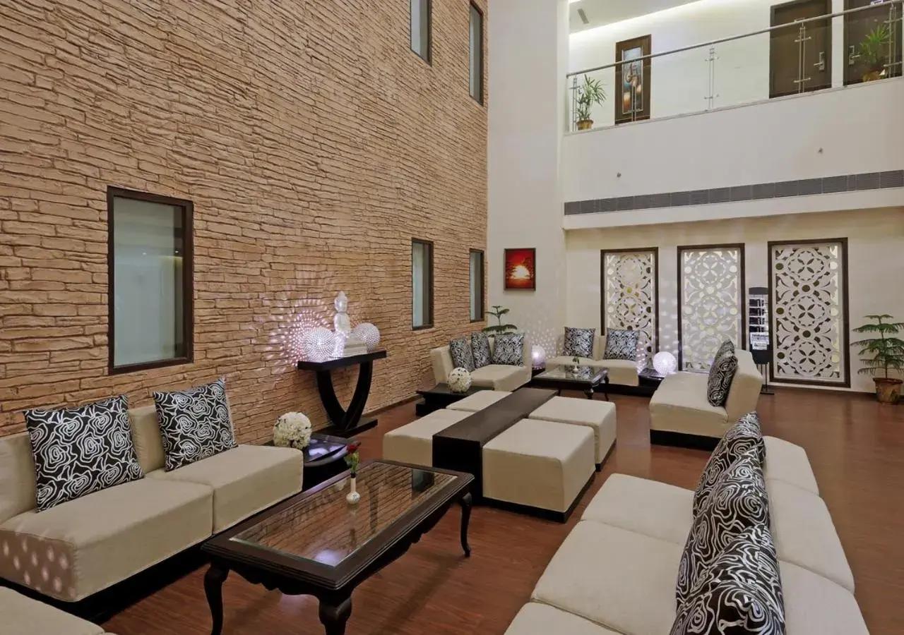 Lobby or reception in Hotel DS Clarks Inn Gurgaon Lobby or reception in Hotel DS Clarks Inn Gurgaon