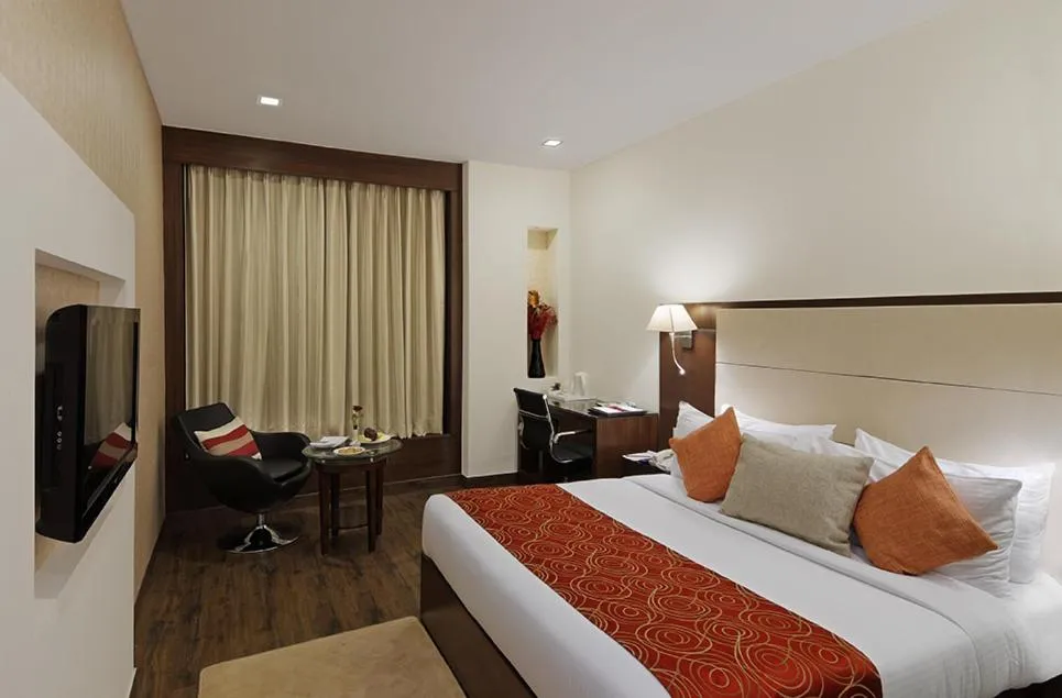 Bed in Hotel DS Clarks Inn Gurgaon