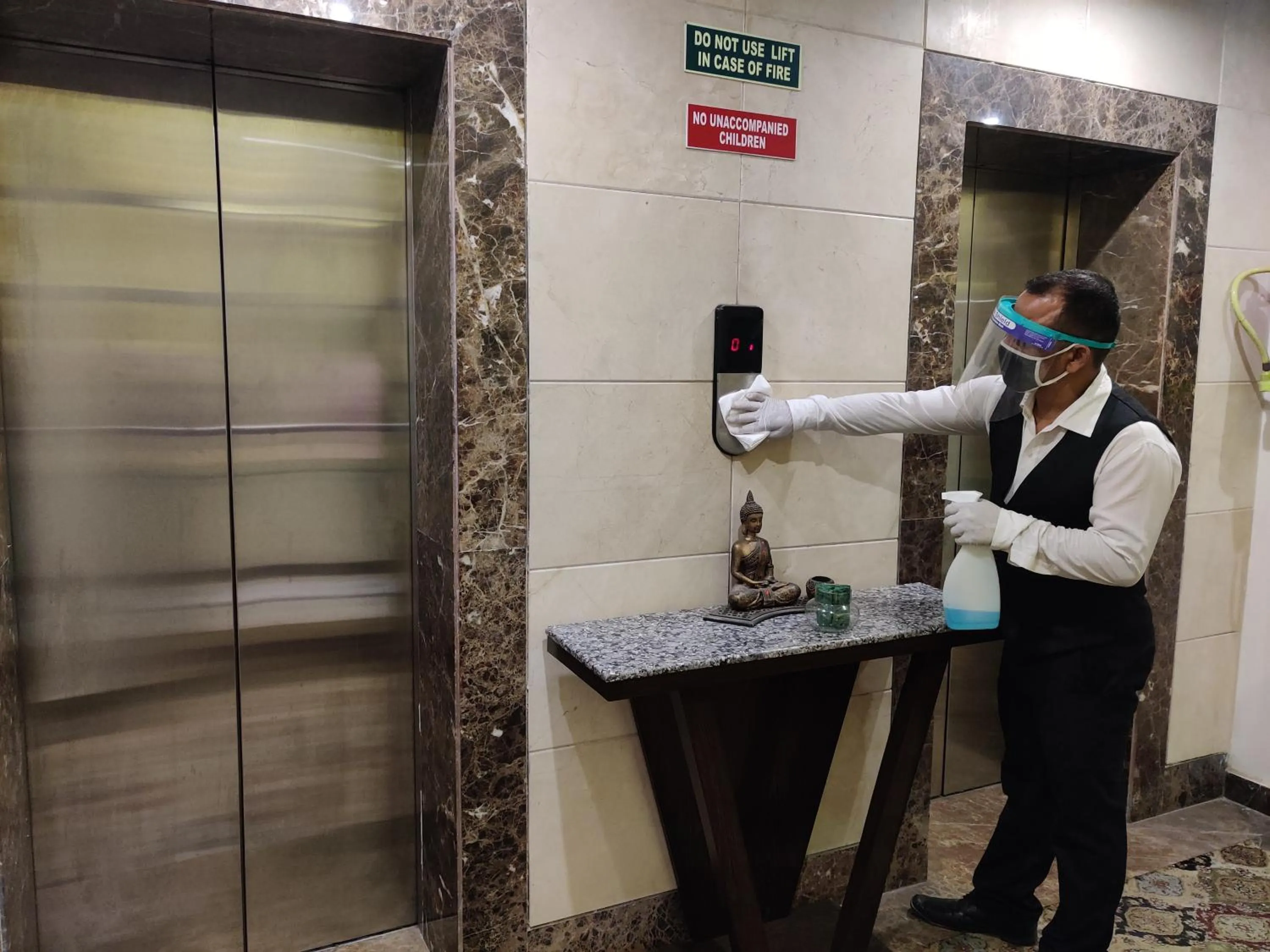 Property building in Hotel DS Clarks Inn Gurgaon