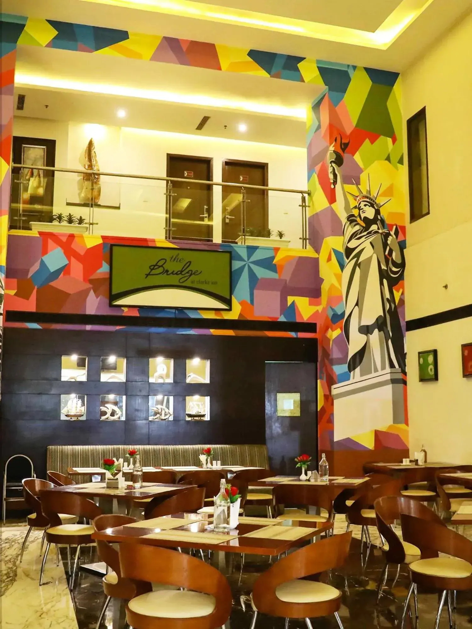 Restaurant/places to eat in Hotel DS Clarks Inn Gurgaon Restaurant/places to eat in Hotel DS Clarks Inn Gurgaon