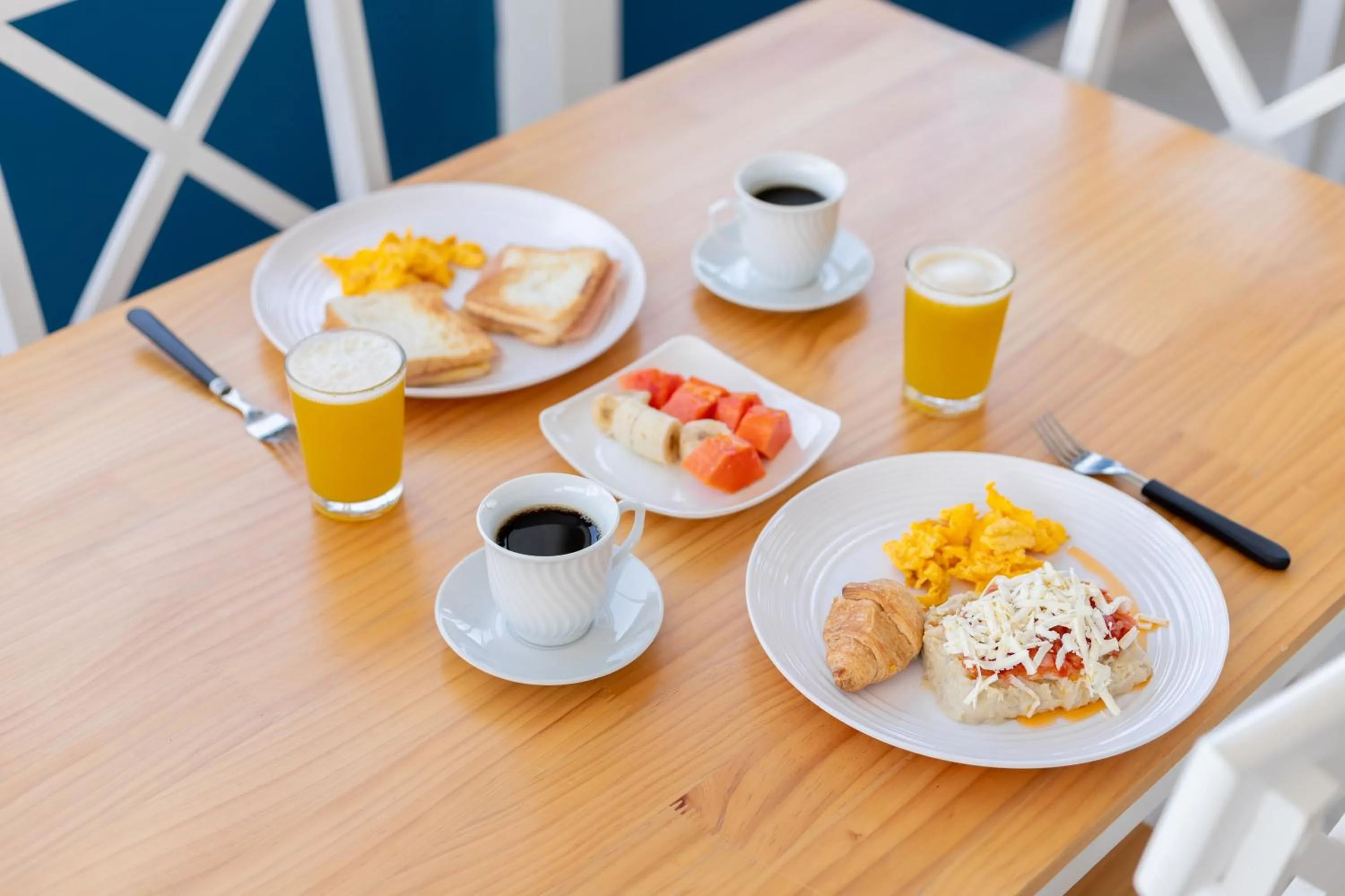 Breakfast in Hotel Caribe Real Inn