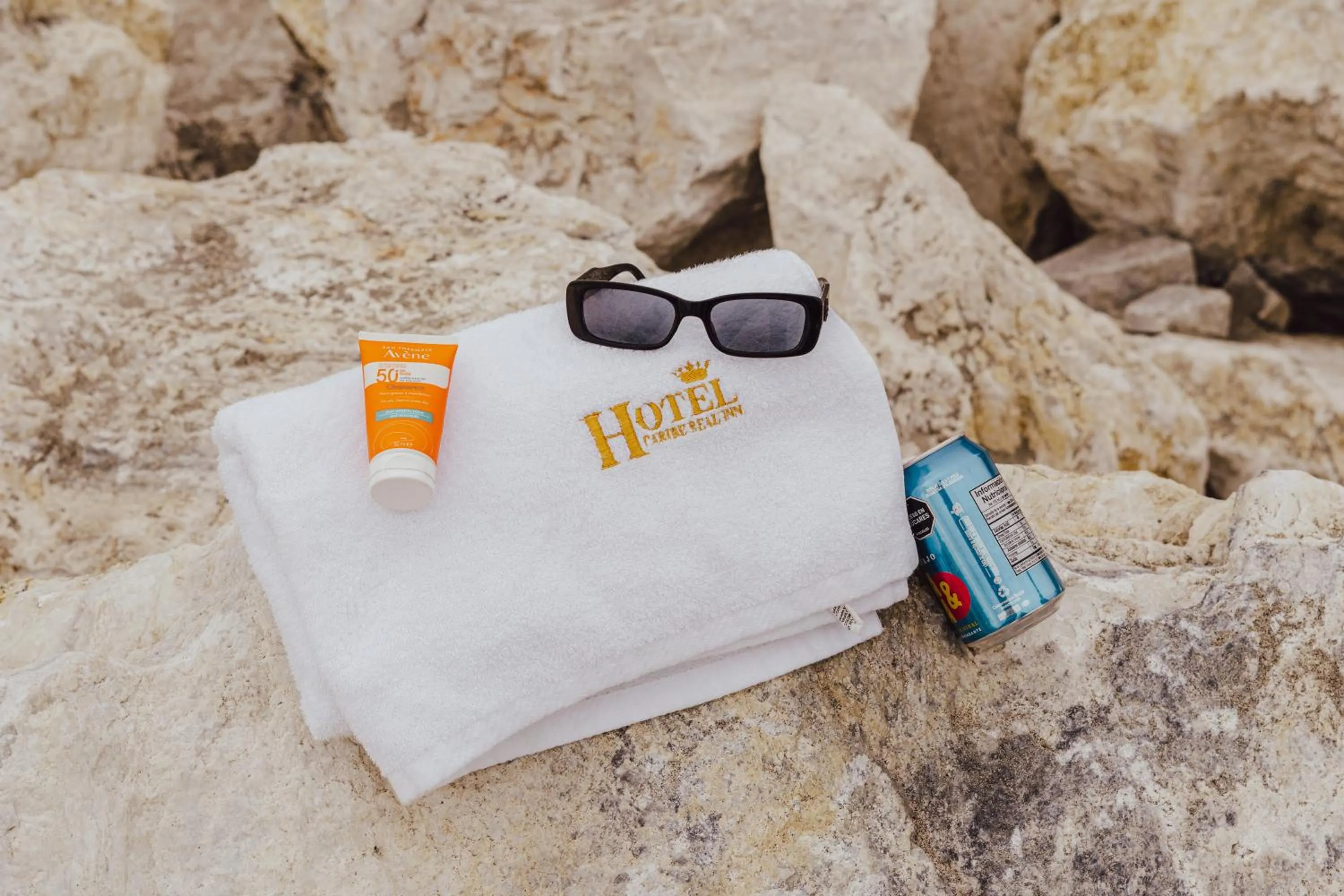 Beach in Hotel Caribe Real Inn