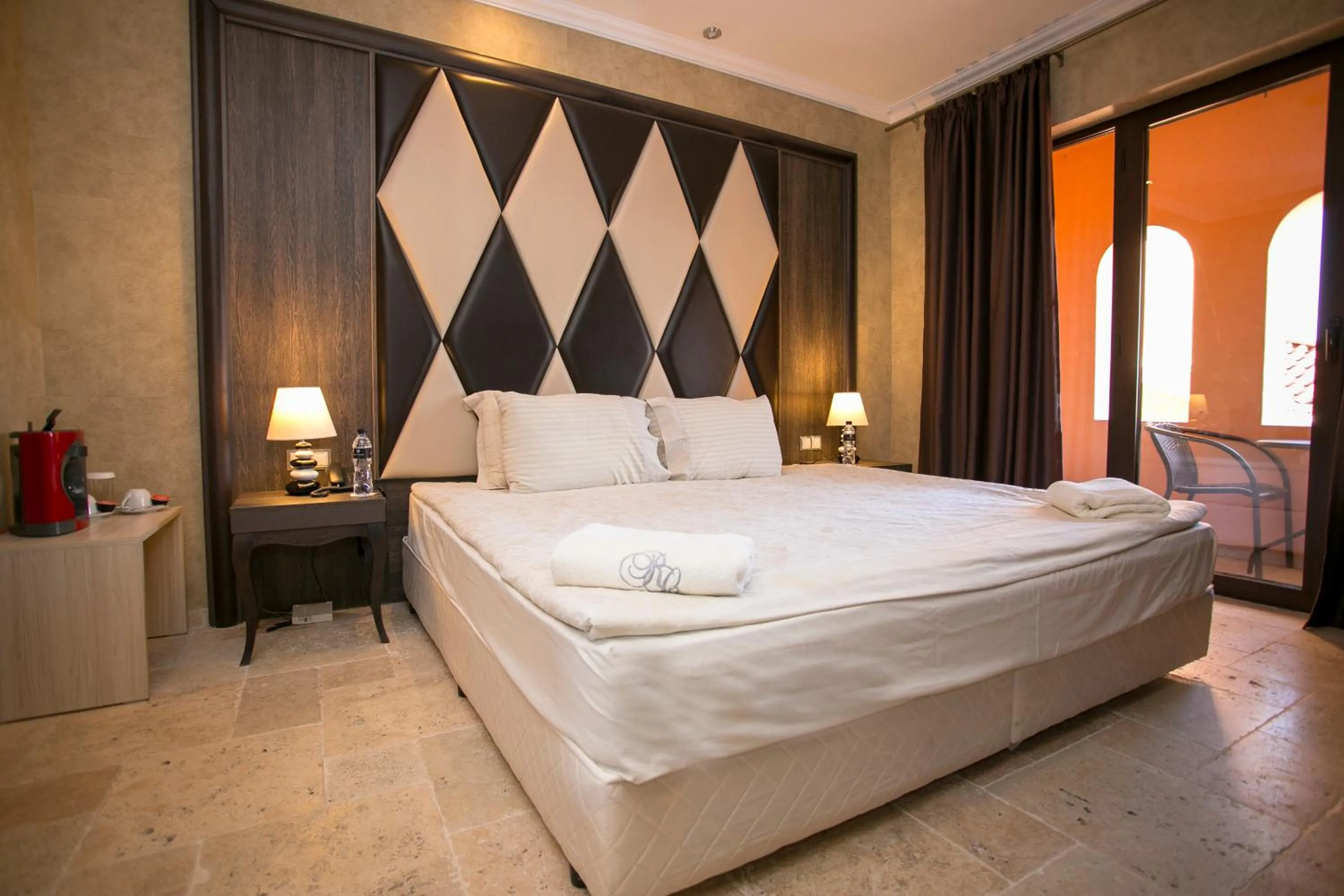 Bed in Villas Elenite Premium