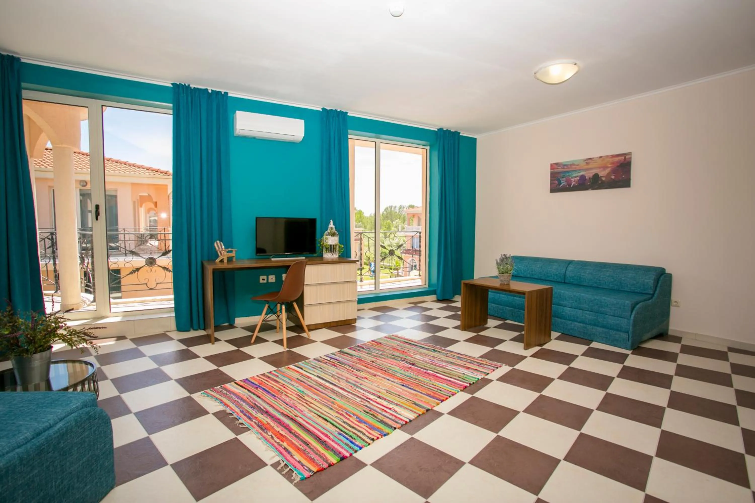 TV and multimedia in Touristic Complex Hacienda Beach Apartments Sozopol