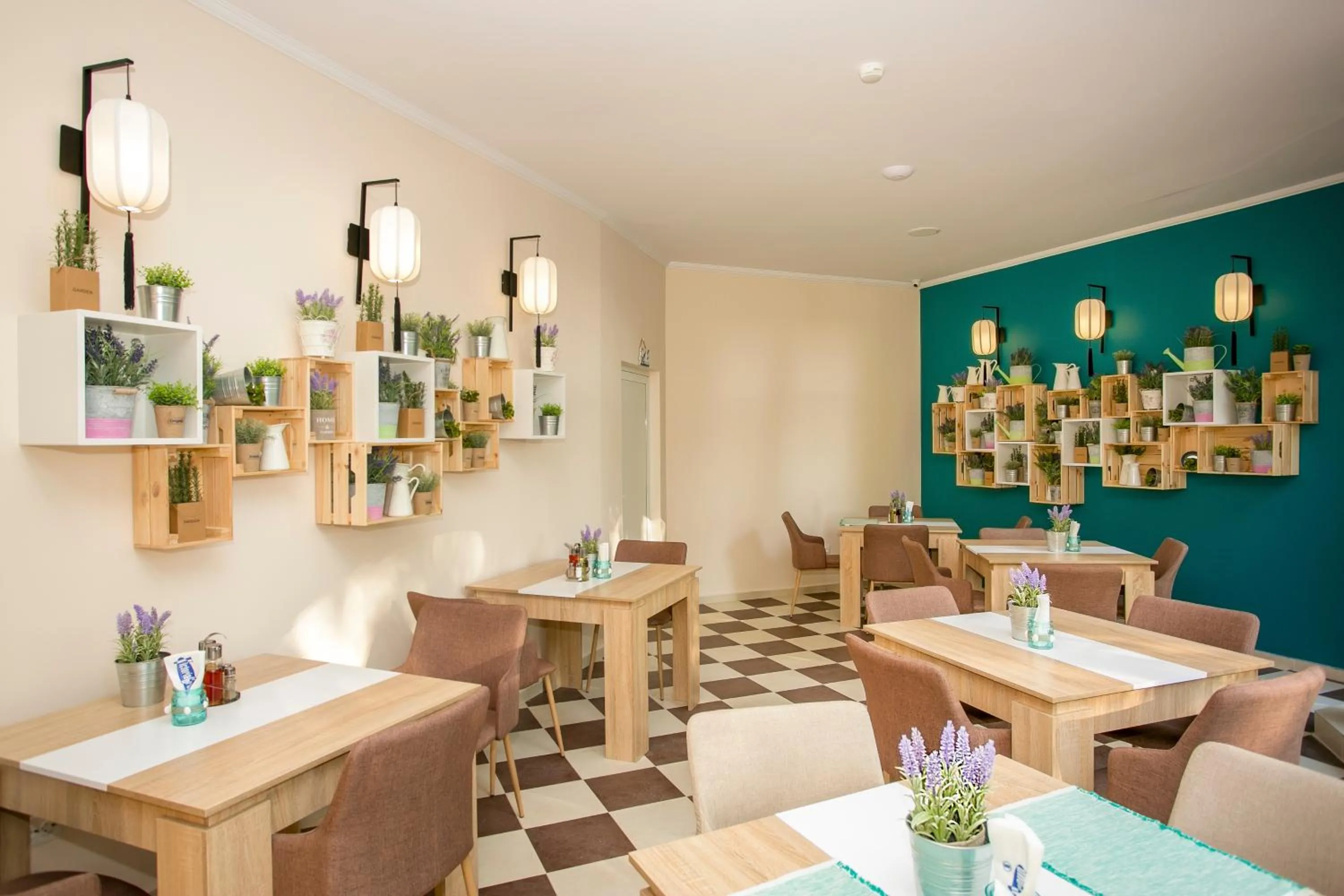 Restaurant/places to eat in Touristic Complex Hacienda Beach Apartments Sozopol