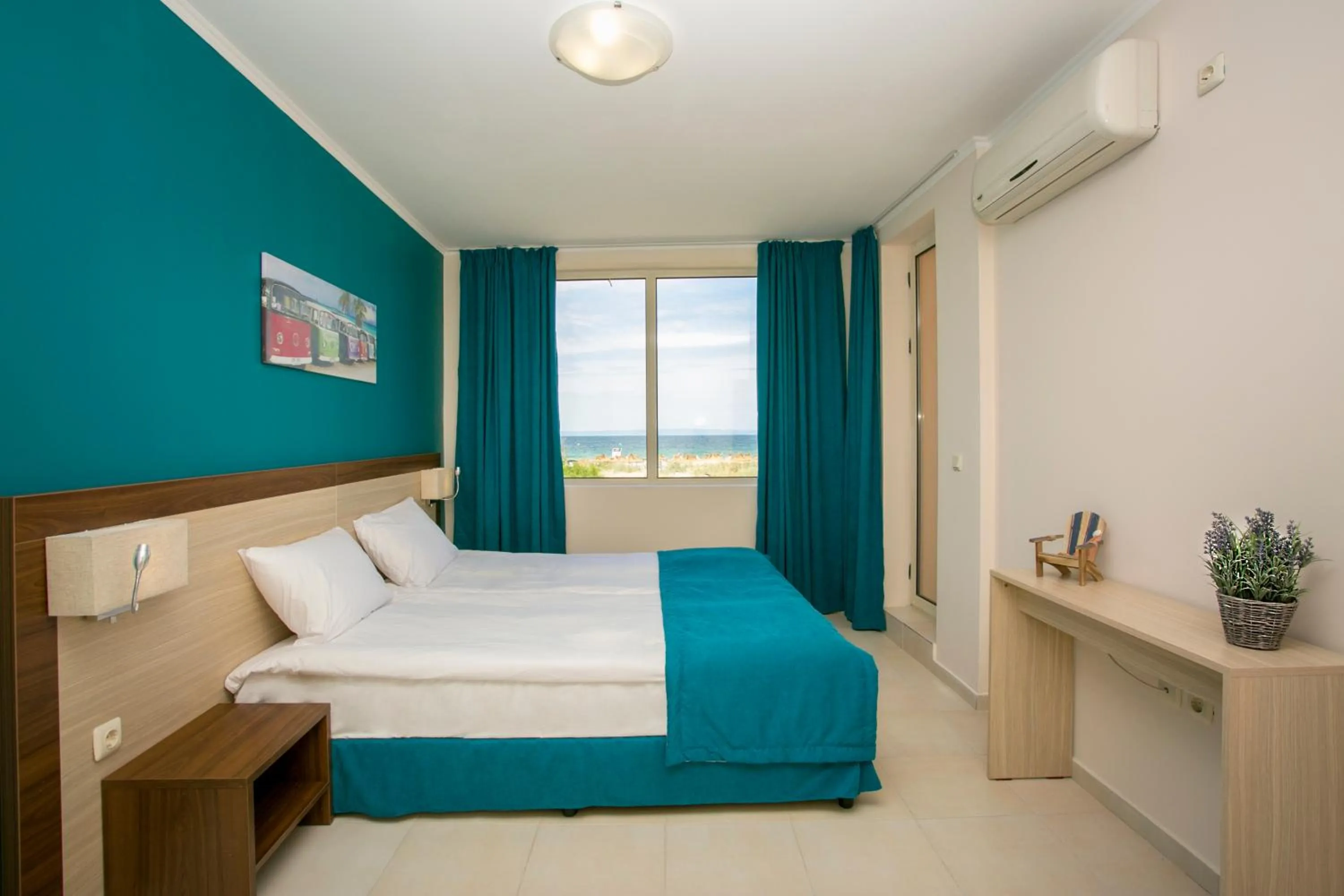 Bed in Touristic Complex Hacienda Beach Apartments Sozopol