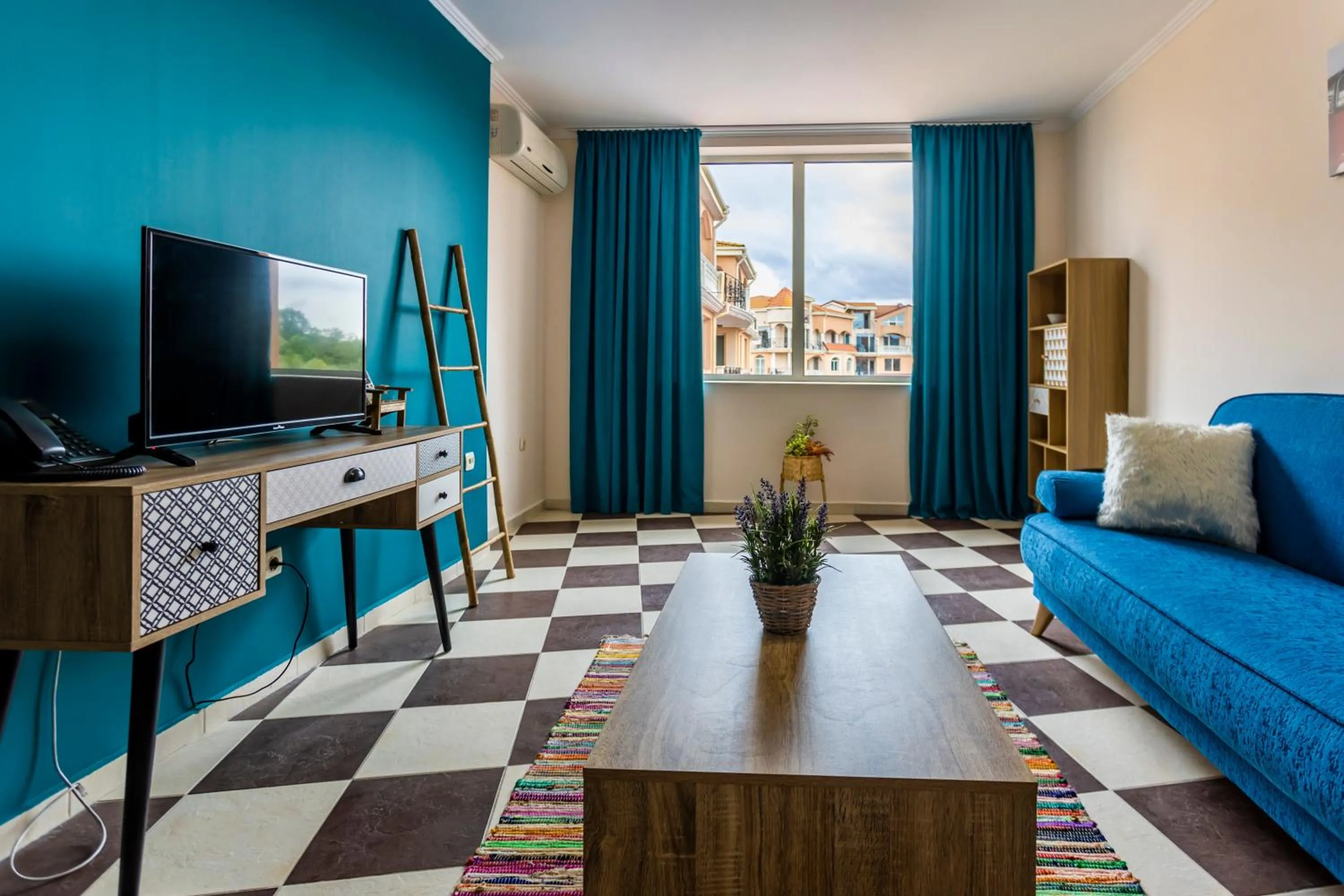 Communal lounge/ TV room in Touristic Complex Hacienda Beach Apartments Sozopol