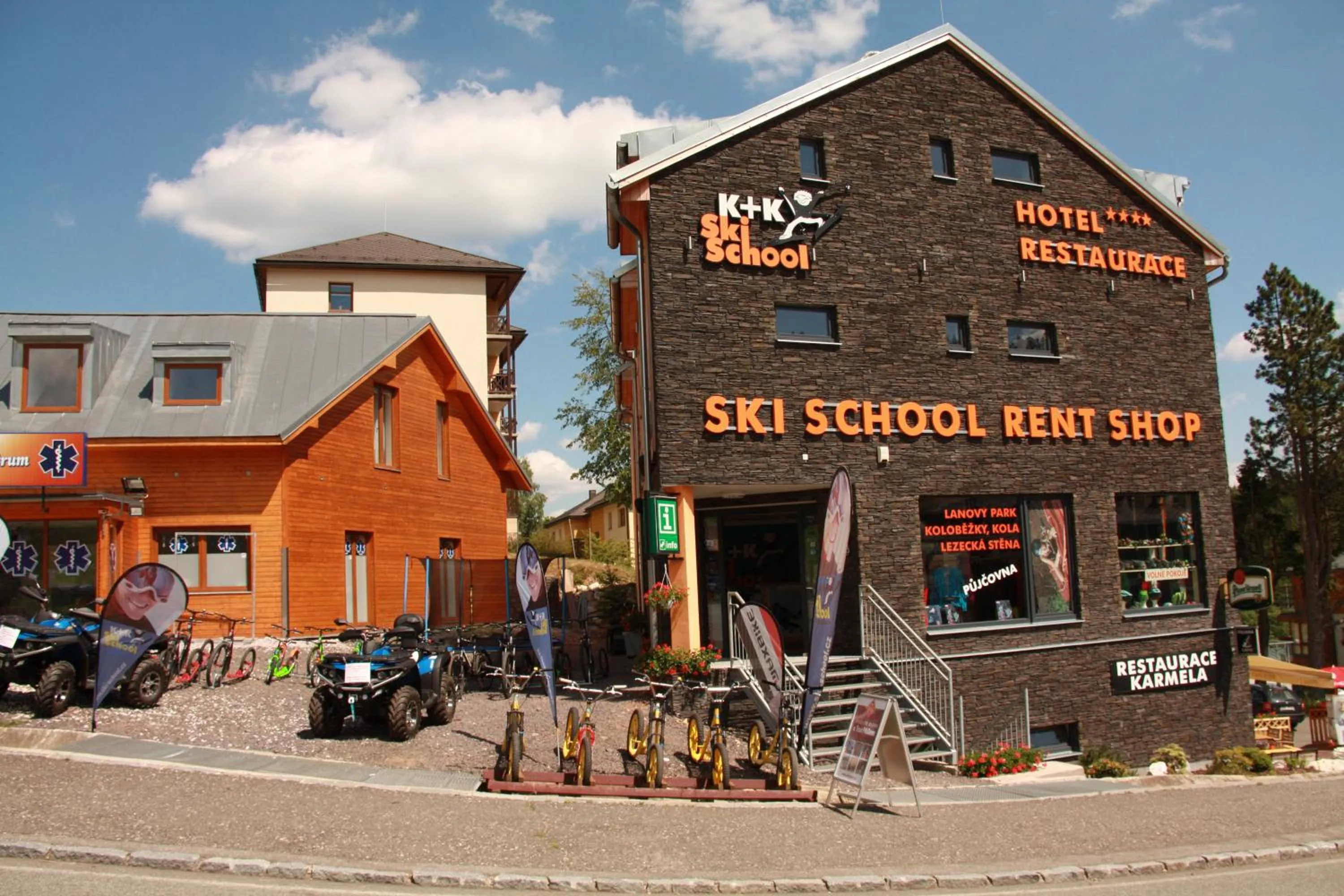 Property building in Hotel U Kabinky