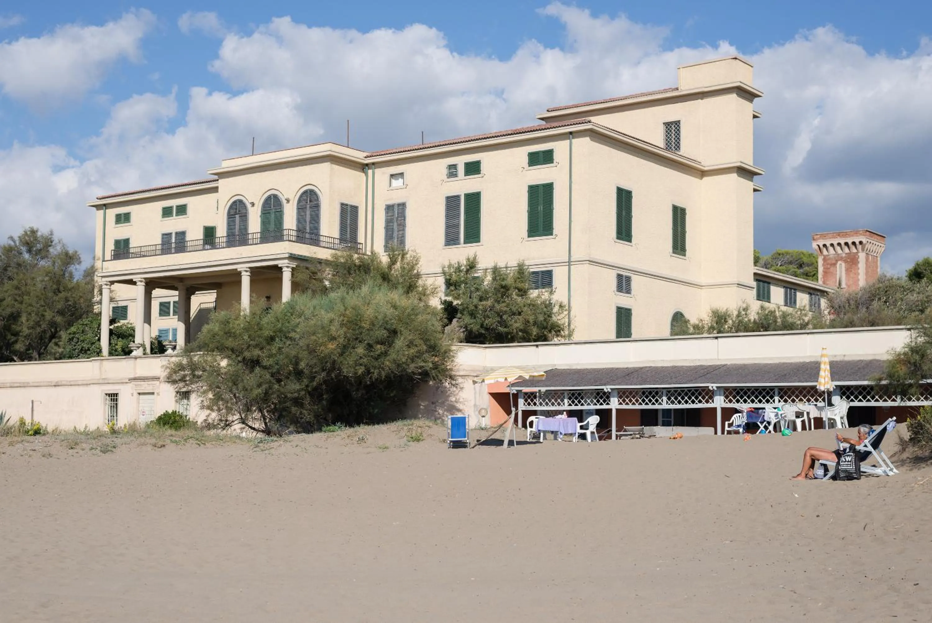 Beach in Villa Emilia