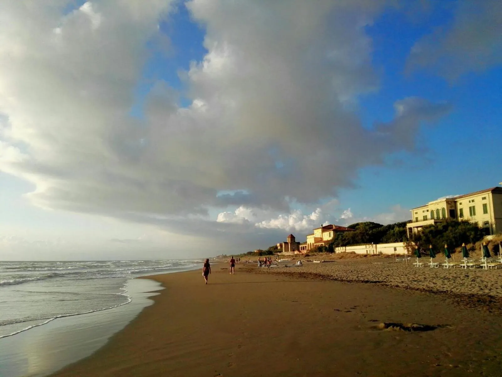 Beach in Villa Emilia