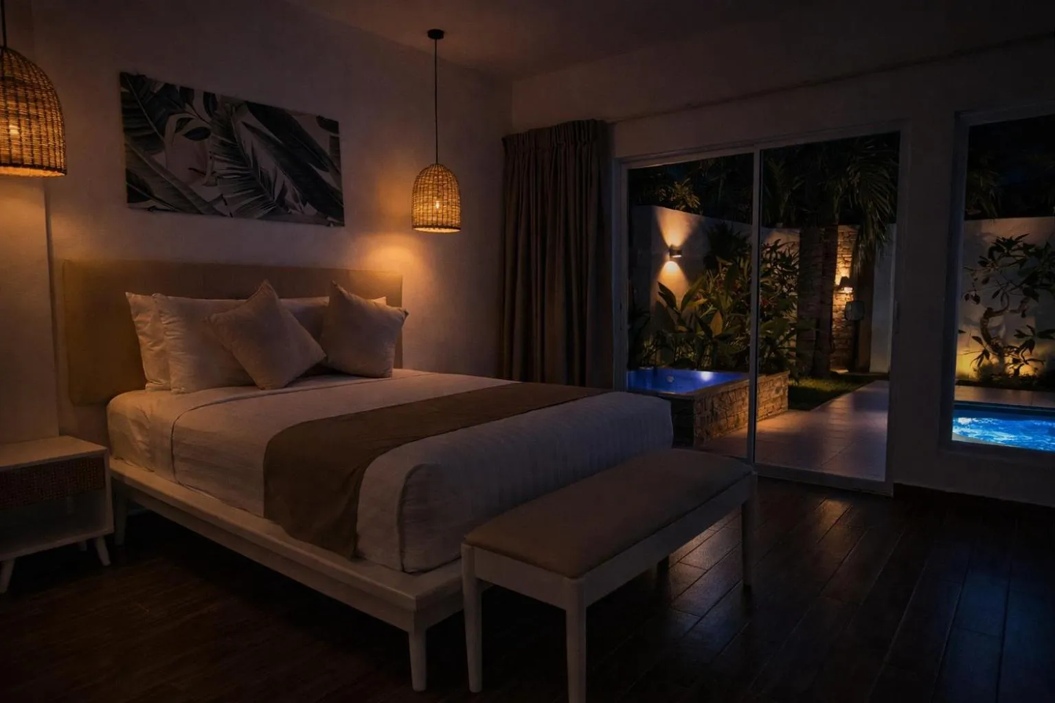 Bed in Pineale Villas, Resort and Spa