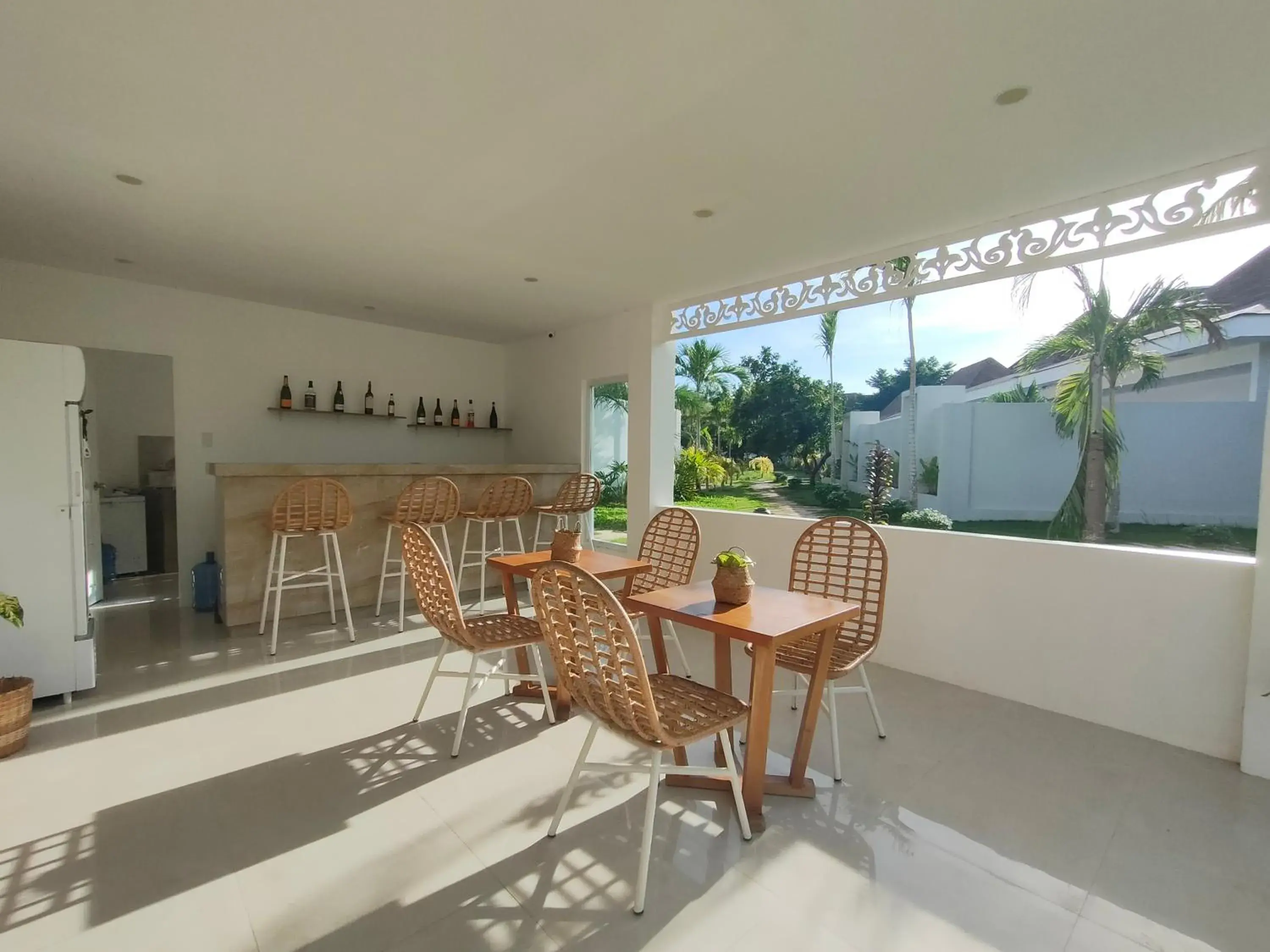 Lounge or bar in Pineale Villas, Resort and Spa Lounge or bar in Pineale Villas, Resort and Spa