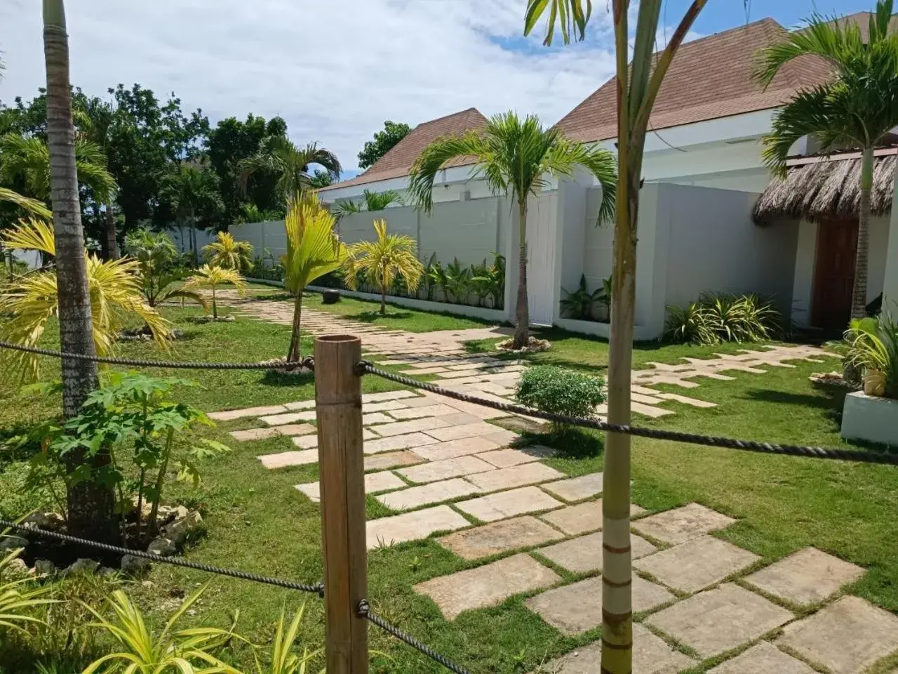 Garden view in Pineale Villas, Resort and Spa Garden view in Pineale Villas, Resort and Spa