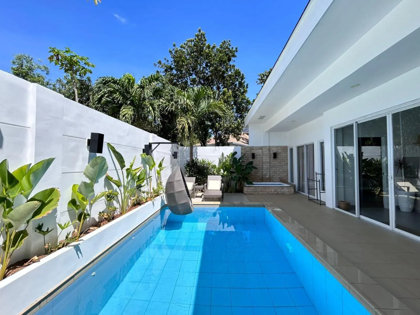 Pineale Villas, Resort and Spa