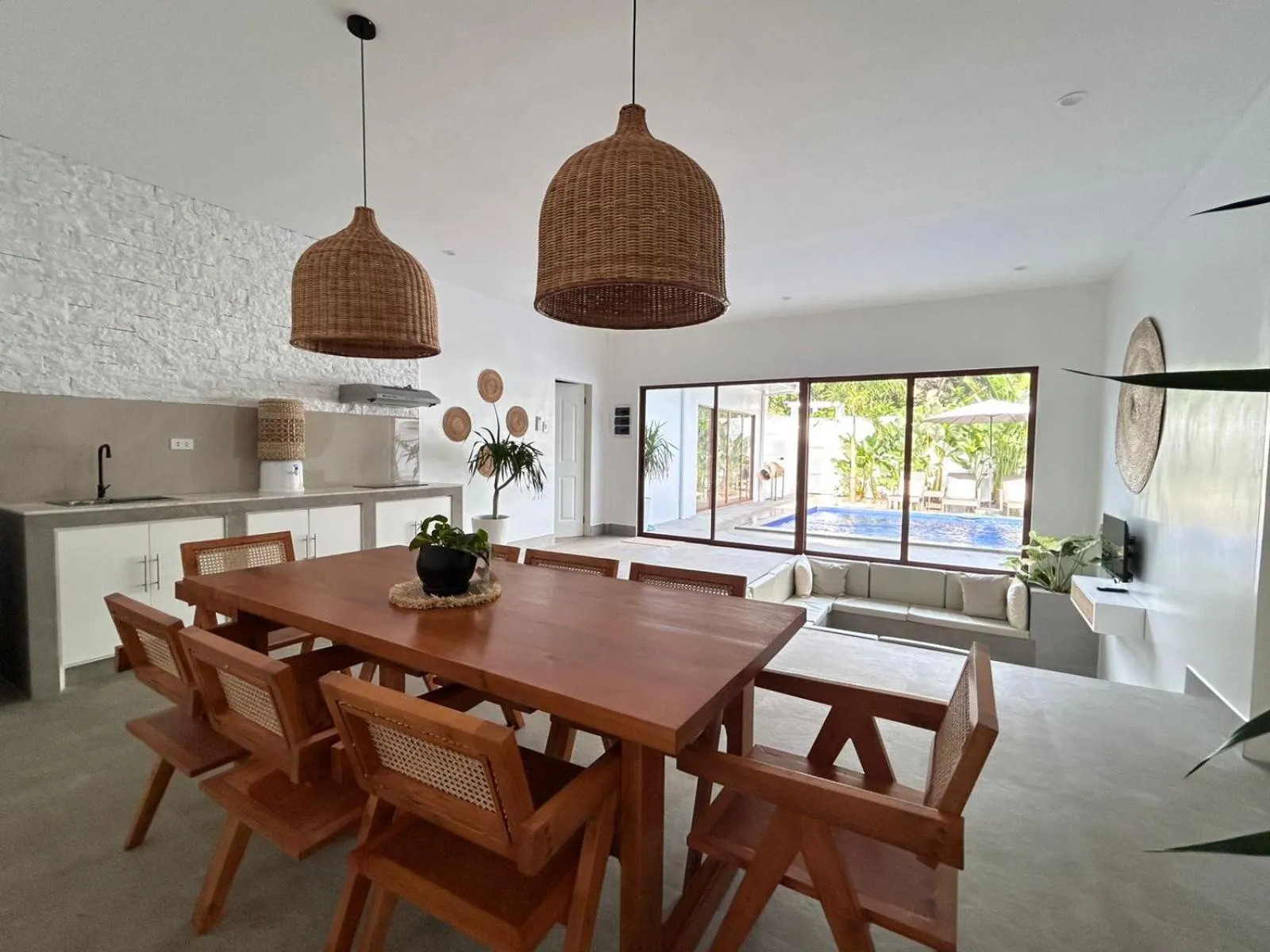 Kitchen or kitchenette in Pineale Villas, Resort and Spa