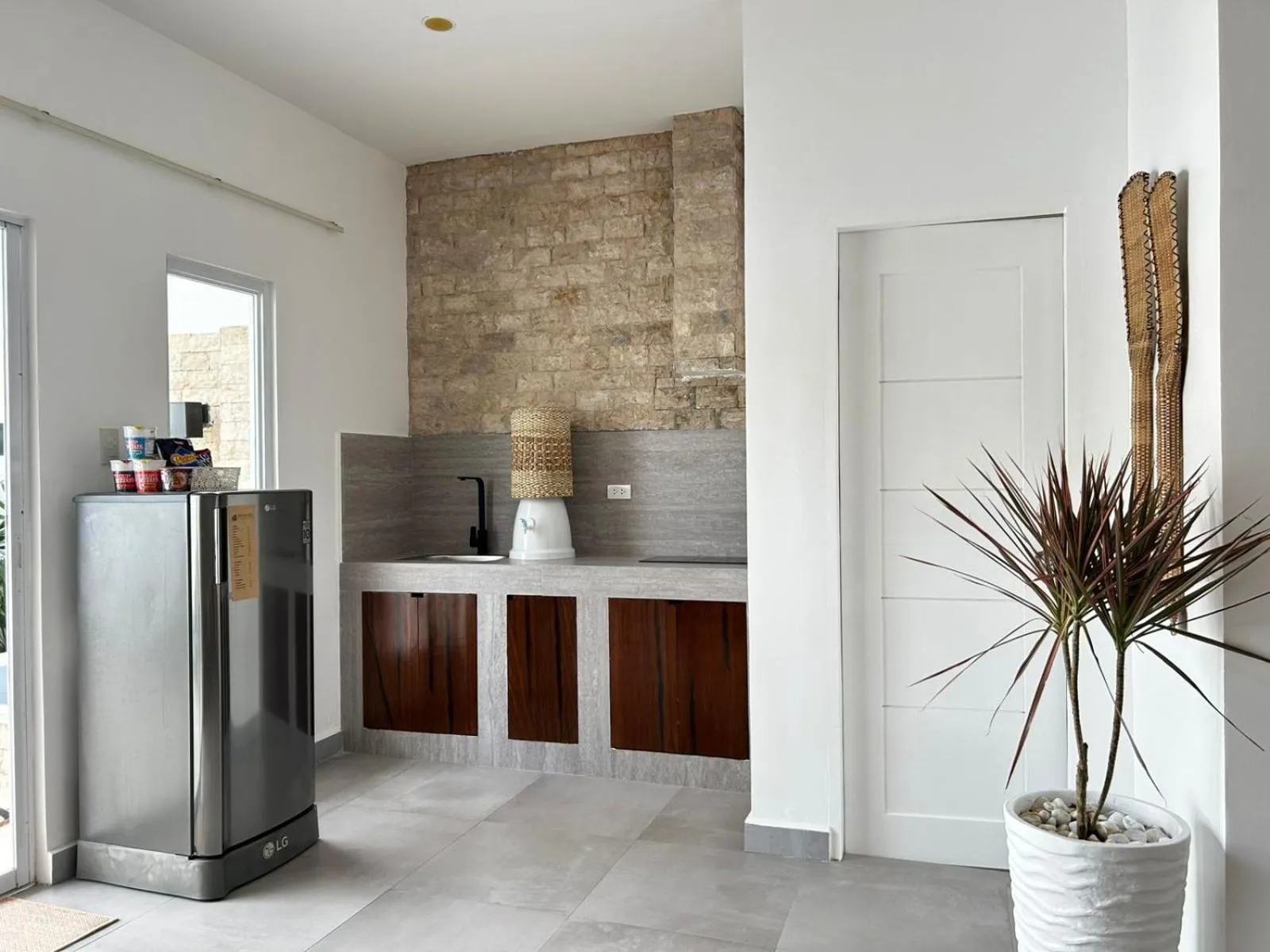 Kitchen or kitchenette in Pineale Villas, Resort and Spa