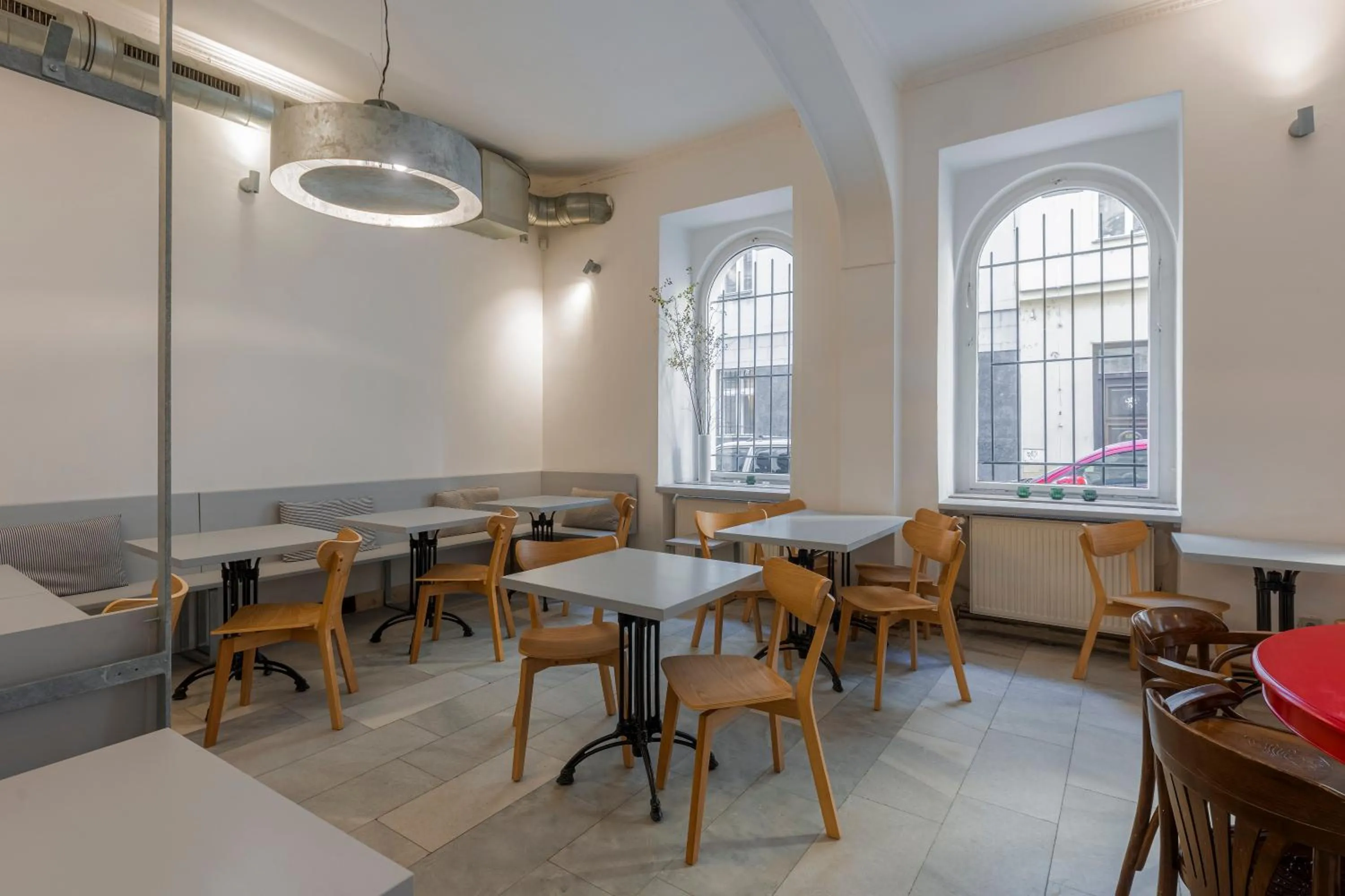 Restaurant/places to eat in Koruna Hotel