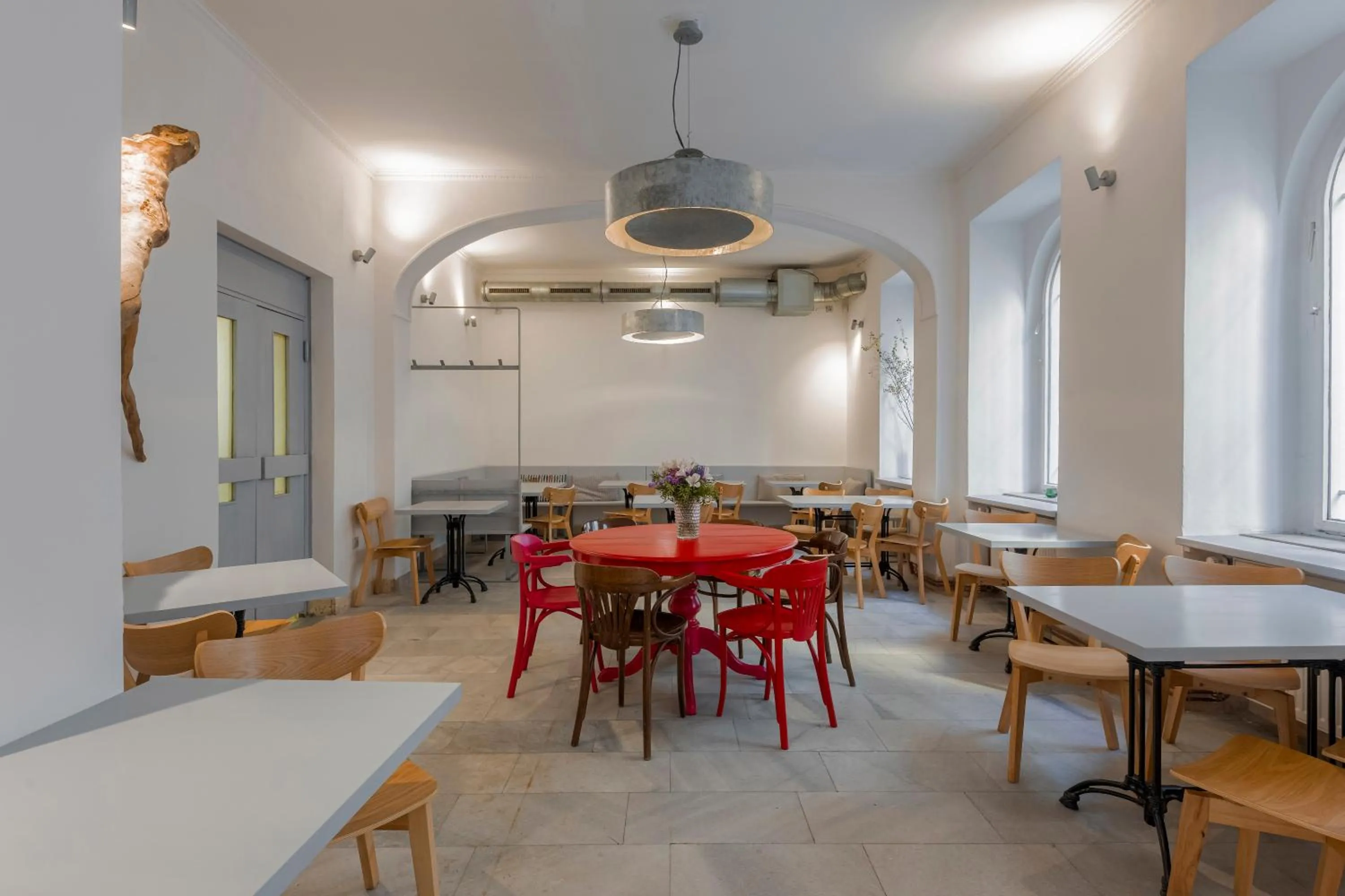 Restaurant/places to eat in Koruna Hotel