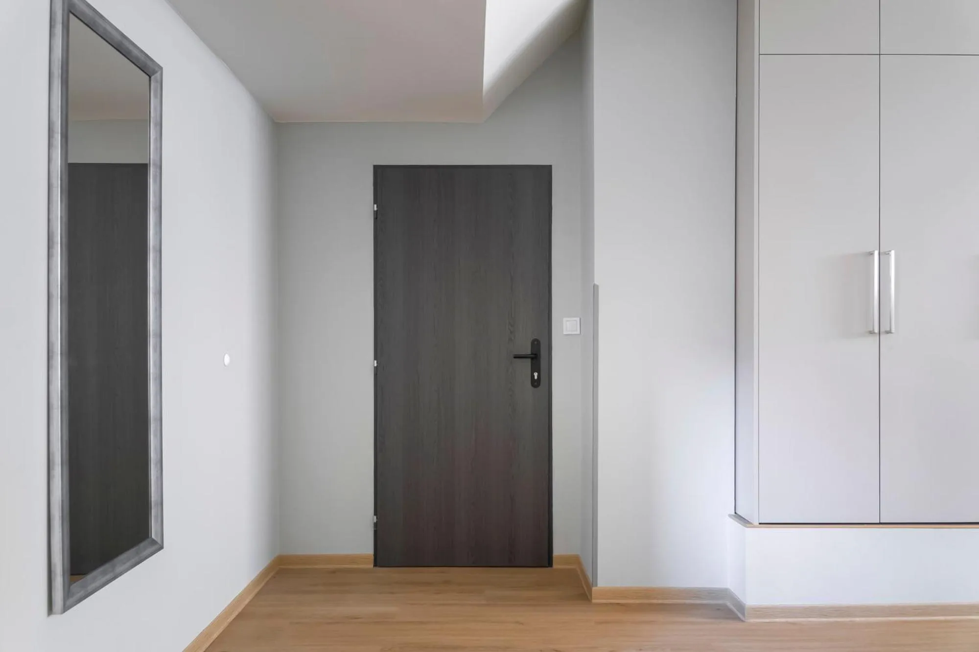 wardrobe in Koruna Hotel