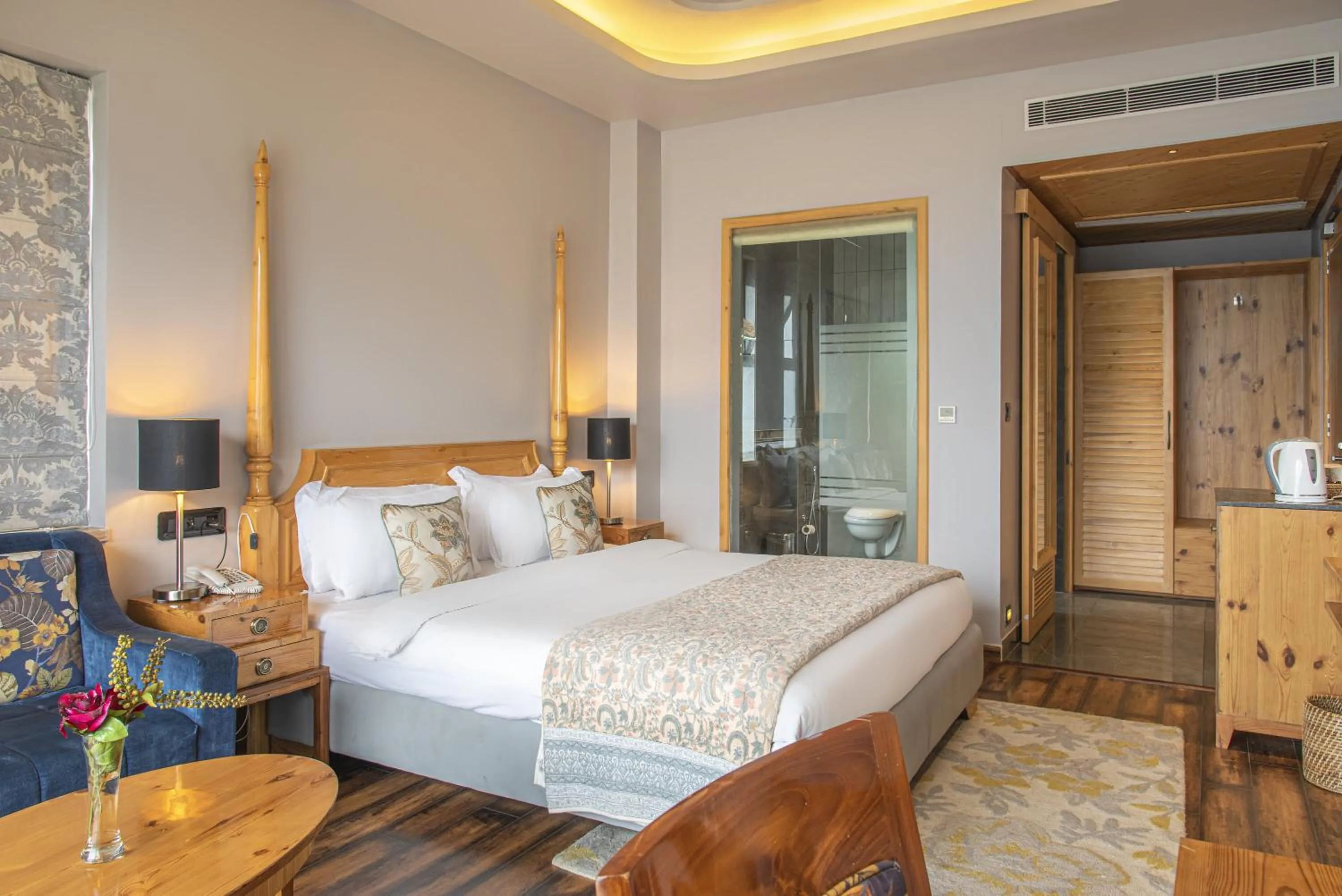 Bed in Echor Mandara TreeVilla Dharamshala