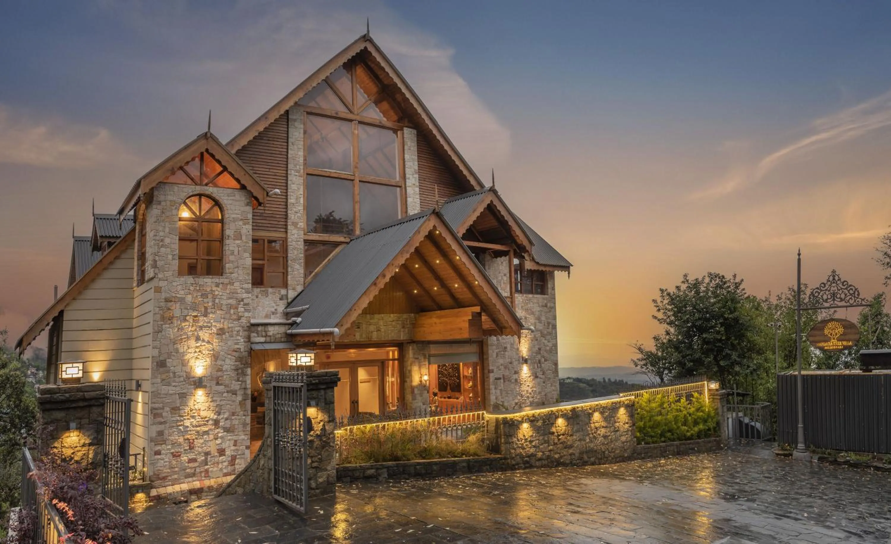 Echor Mandara TreeVilla Dharamshala