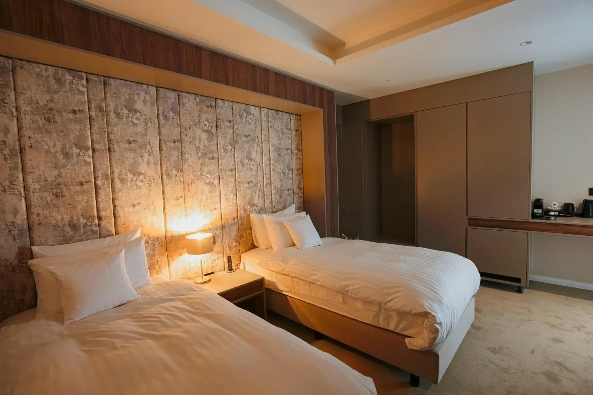 Business Twin Room in Hotel Stein Collection Business Twin Room in Hotel Stein Collection