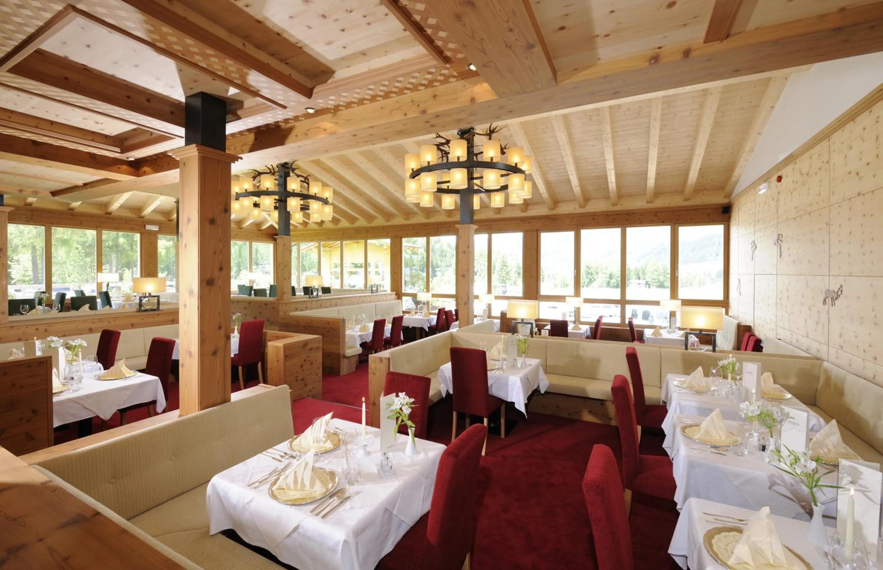 Restaurant/places to eat in Residence Bad Moos