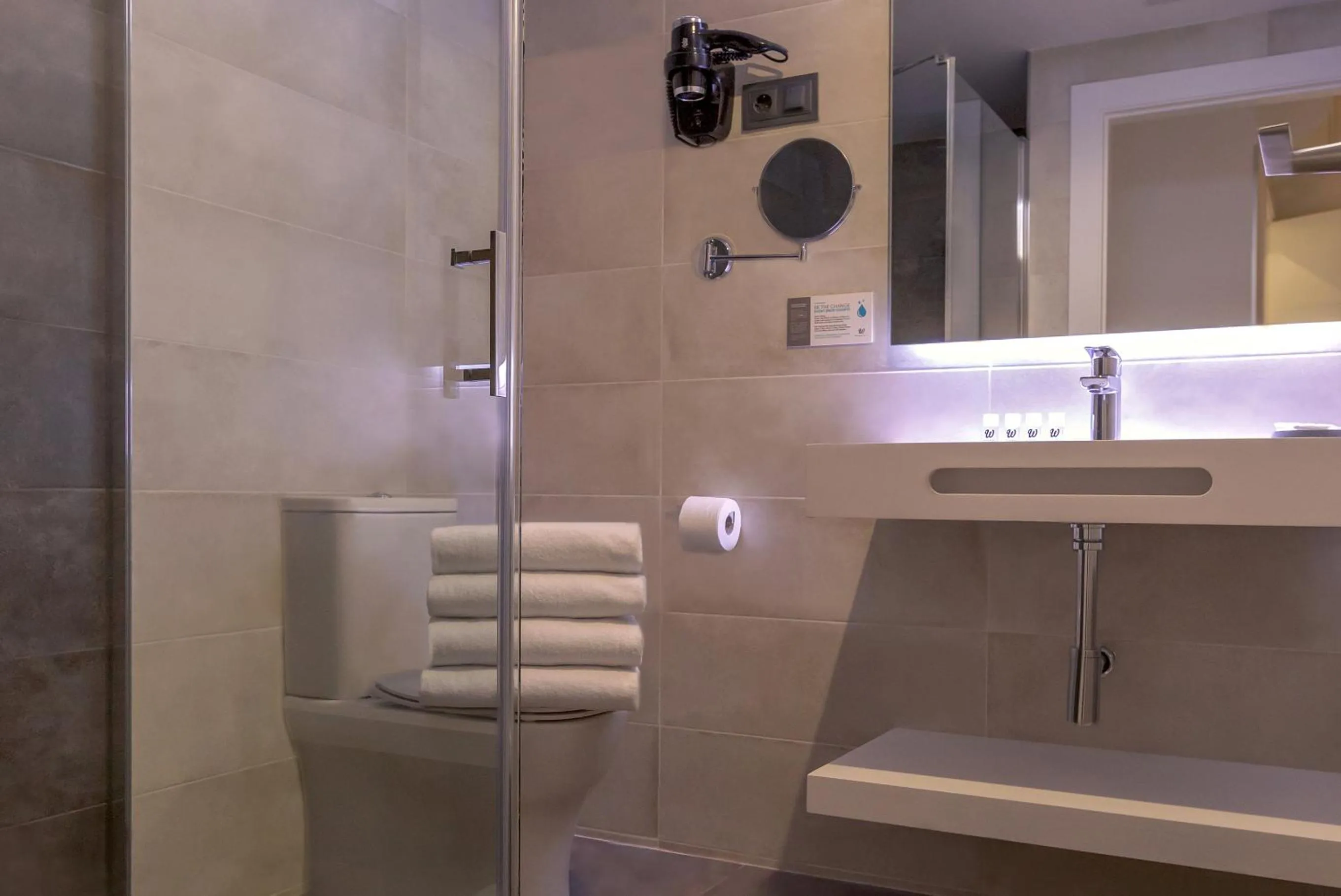 Bathroom in Woohoo Rooms Boutique Sol