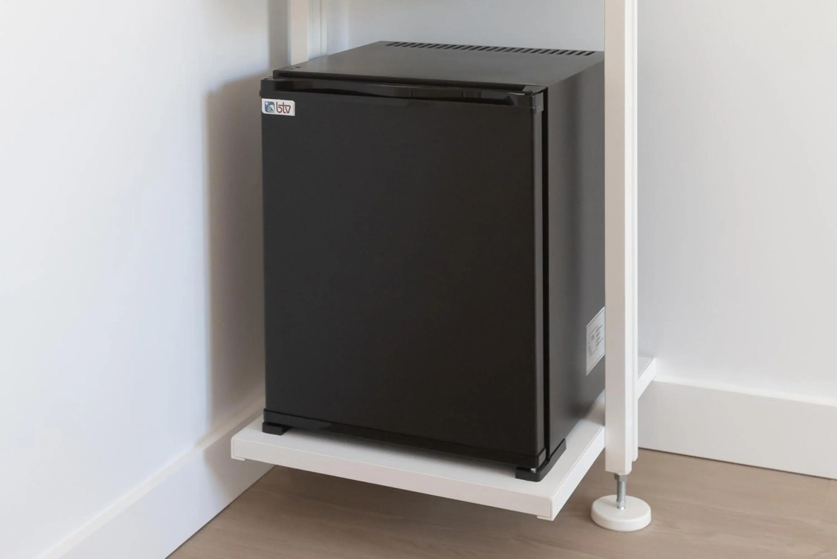 oven in Woohoo Rooms Boutique Sol