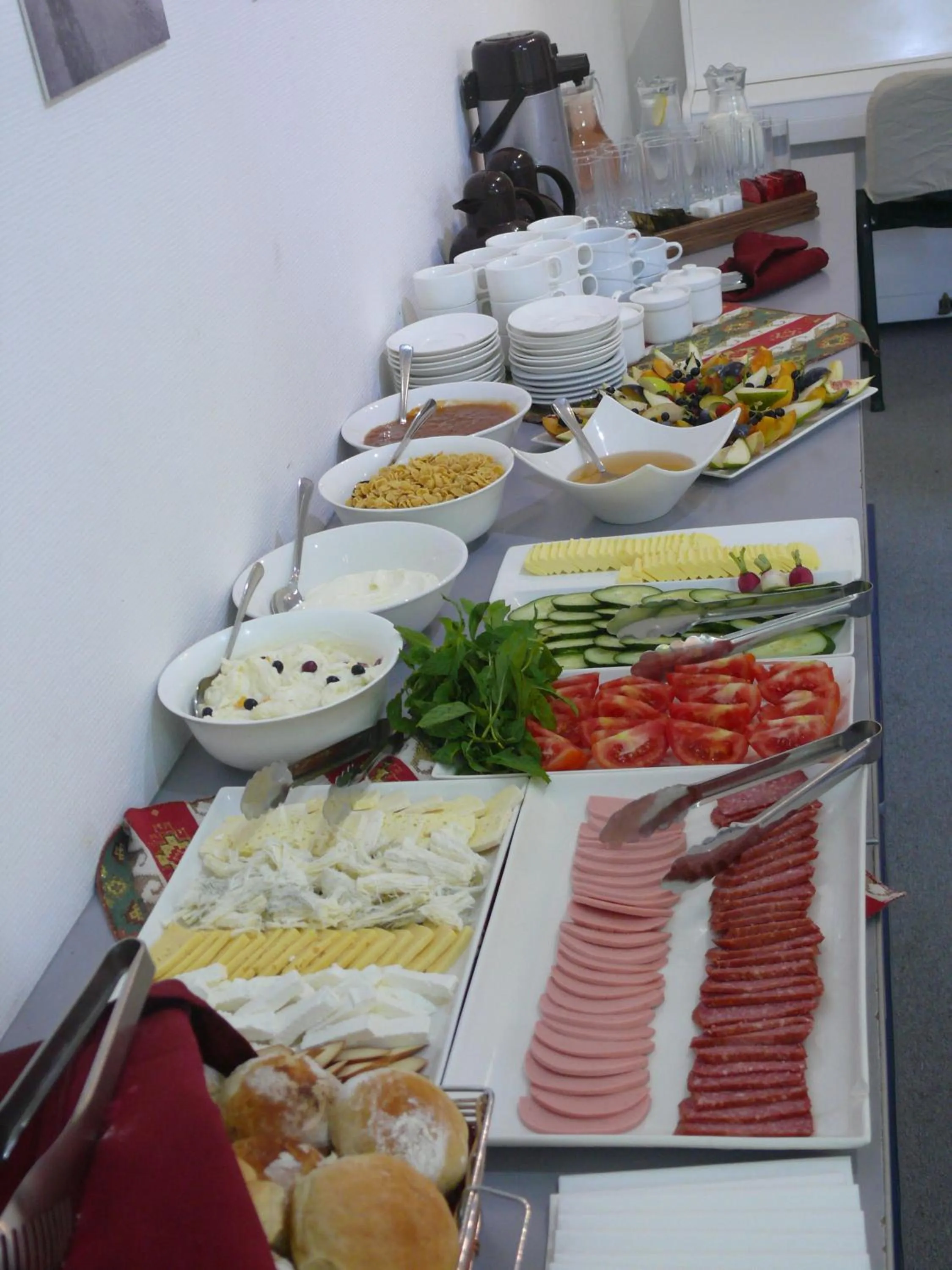 Breakfast in Berlin ART Hotel