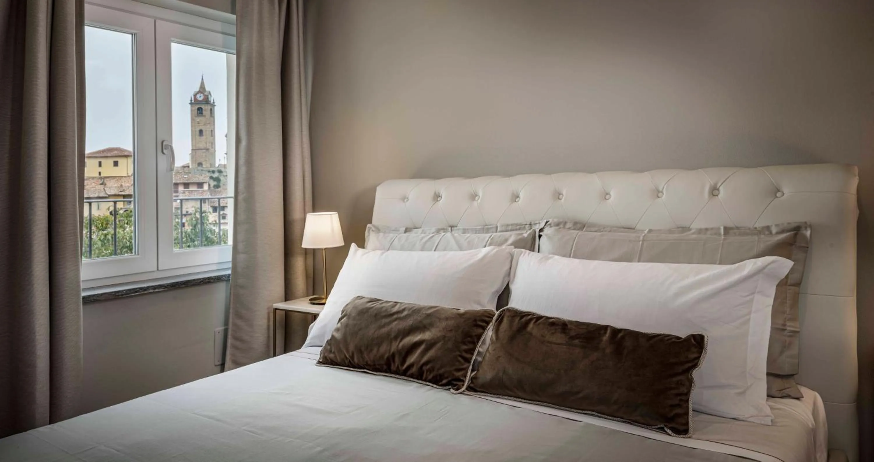 Bed in Villa Gremì - Monforte d'Alba