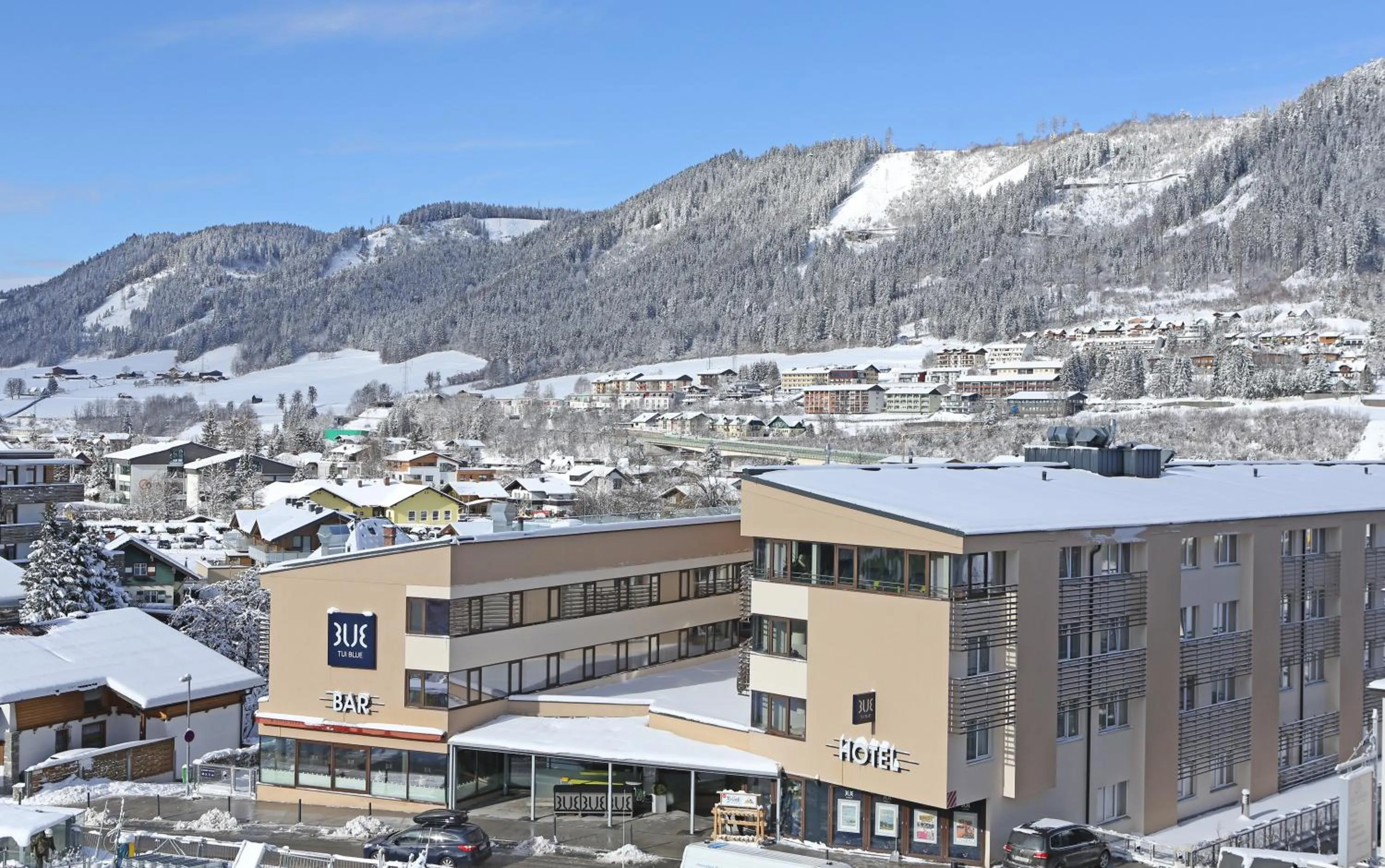 Facade/entrance in TUI BLUE Schladming
