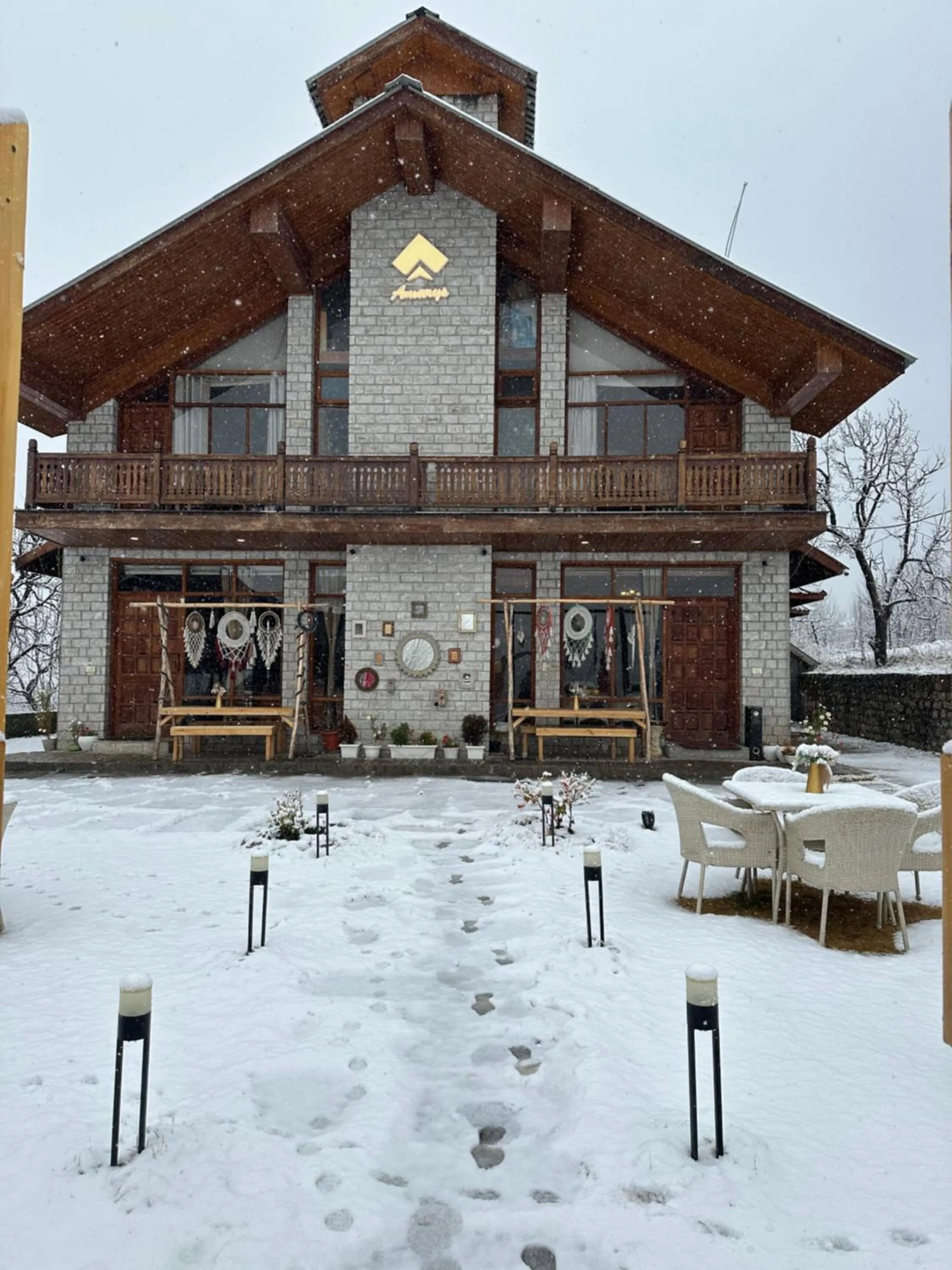 Winter in Amarys Boutique Stays Manali